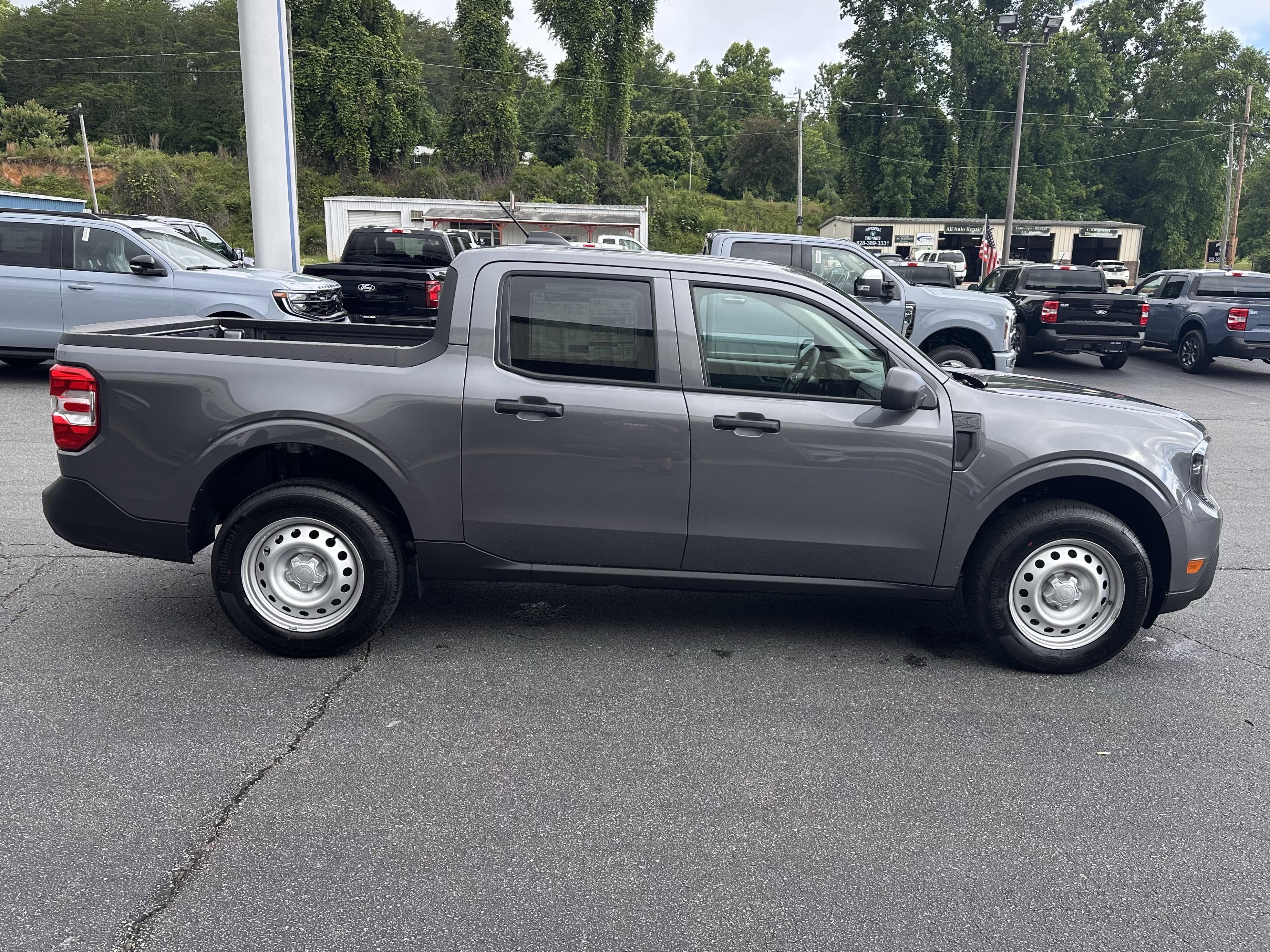 2026 Ford Maverick XL