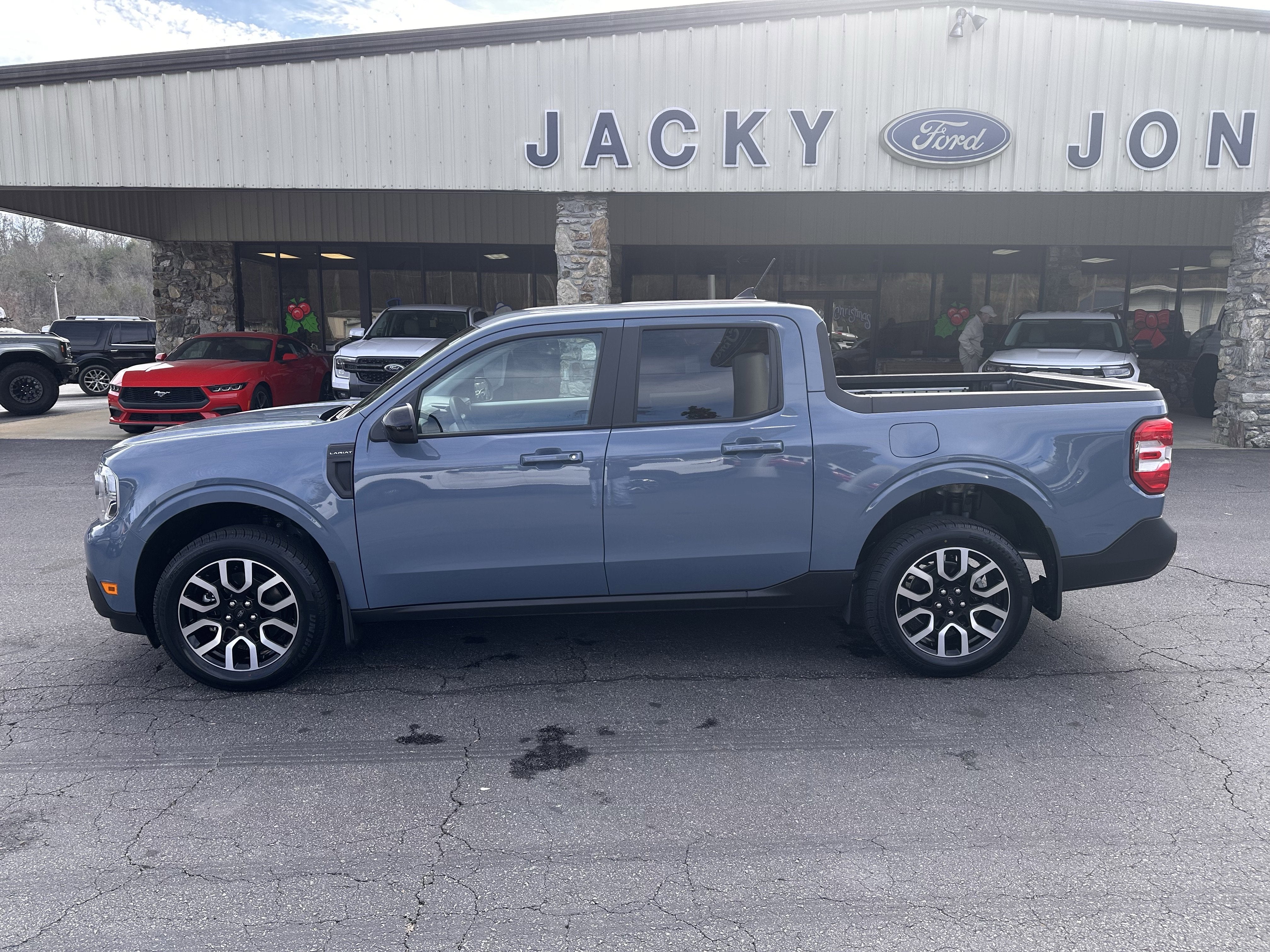 2024 Ford Maverick LARIAT