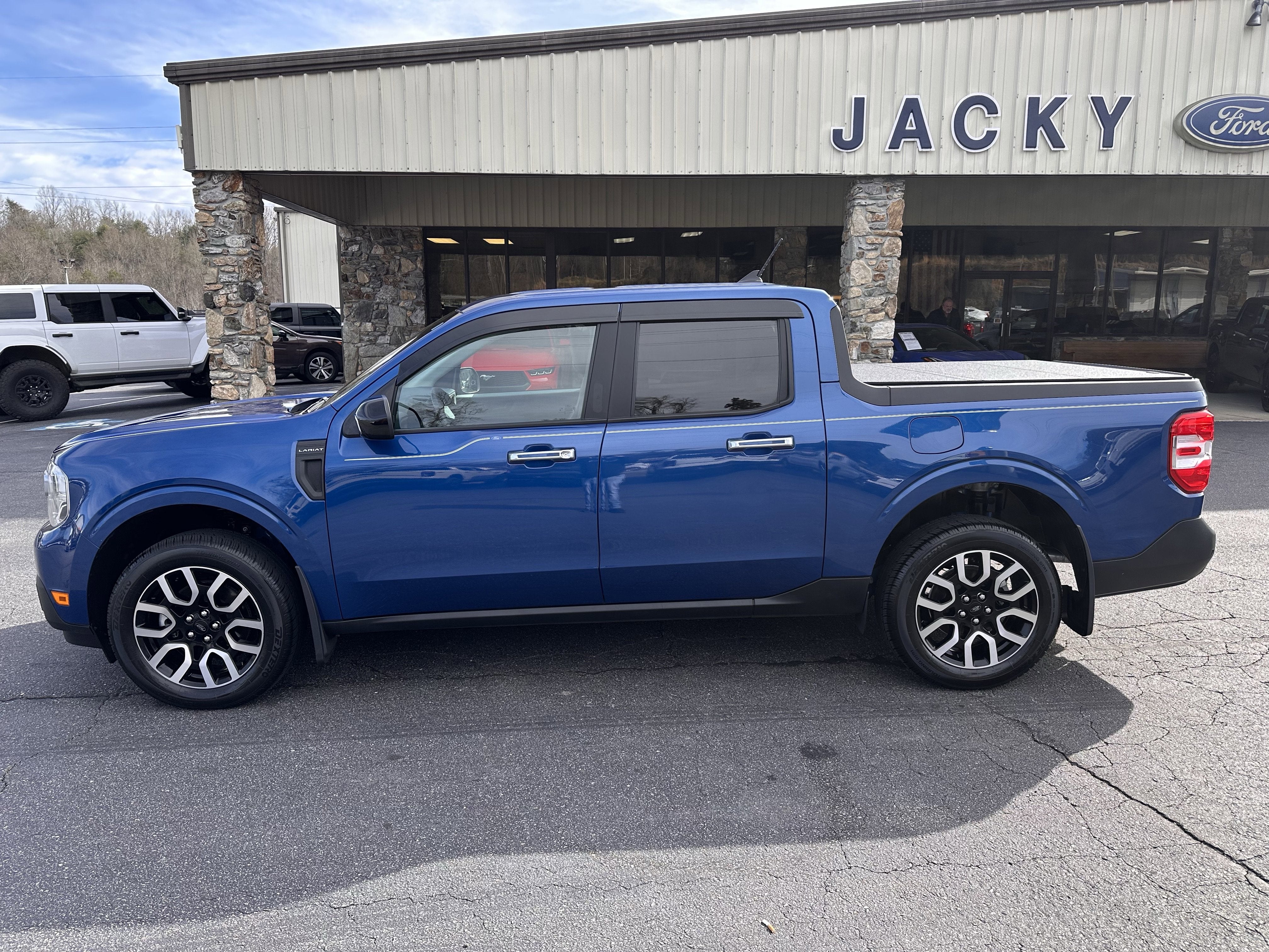 2024 Ford Maverick LARIAT