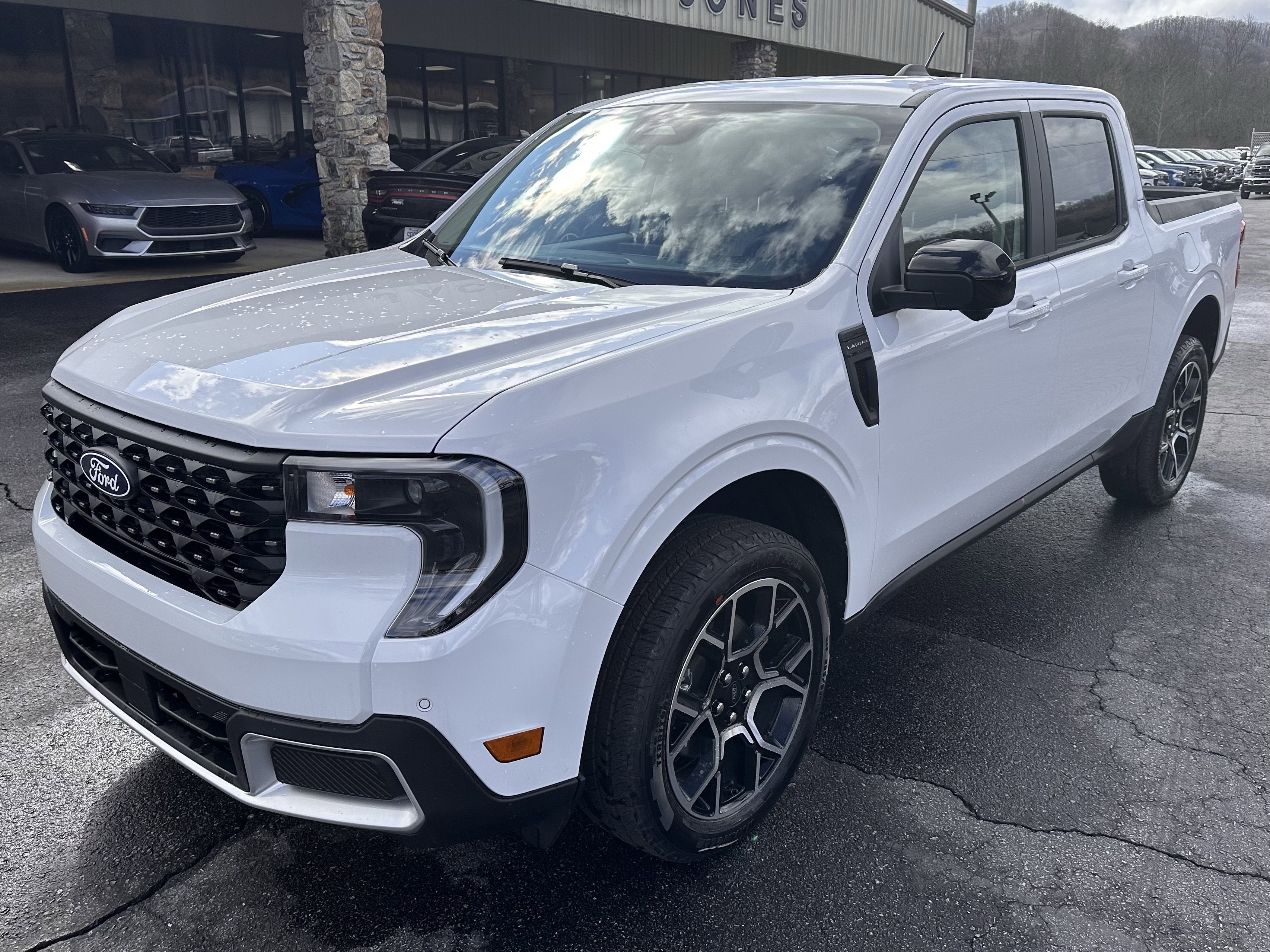 2026 Ford Maverick LARIAT