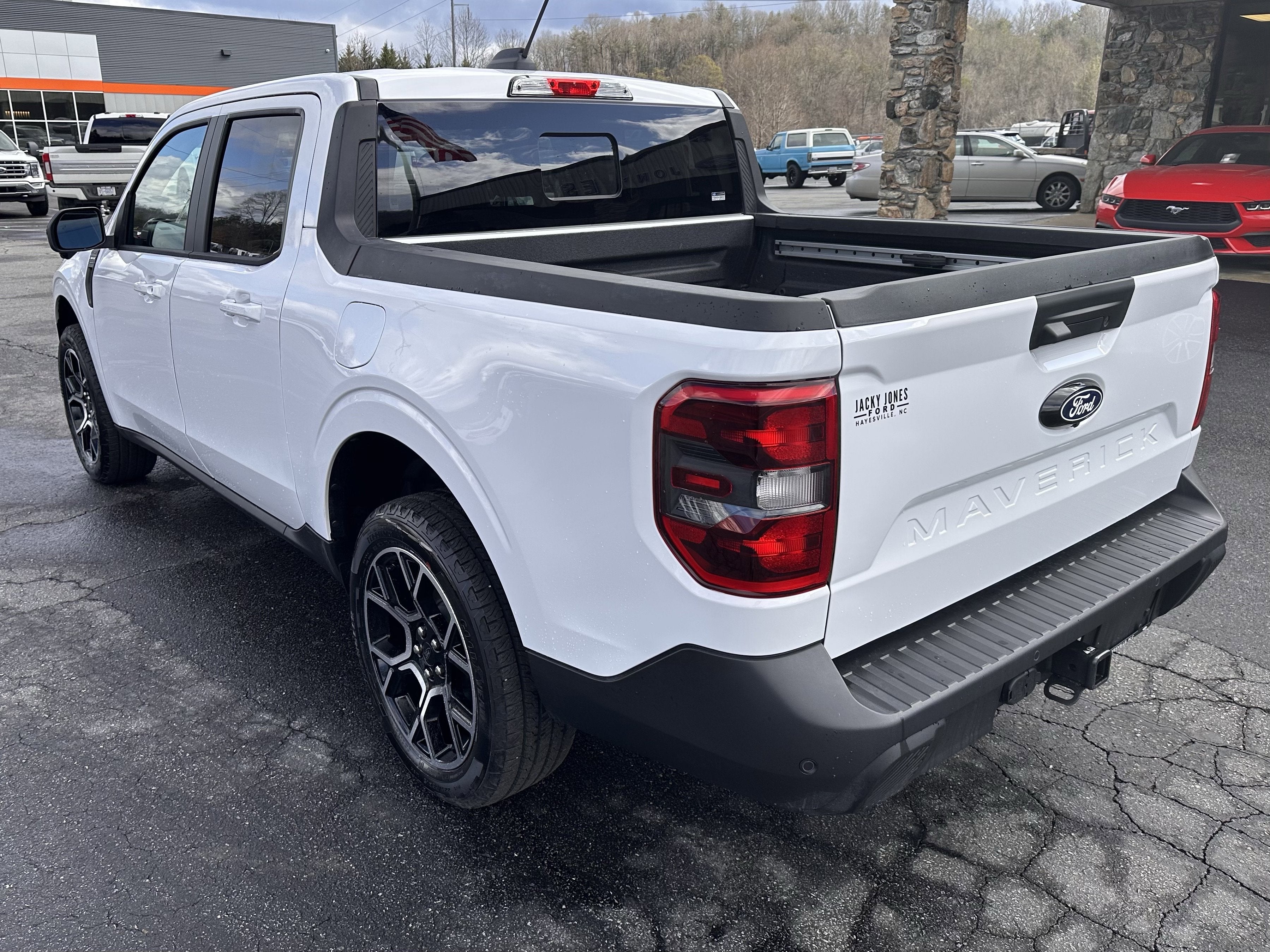 2026 Ford Maverick LARIAT