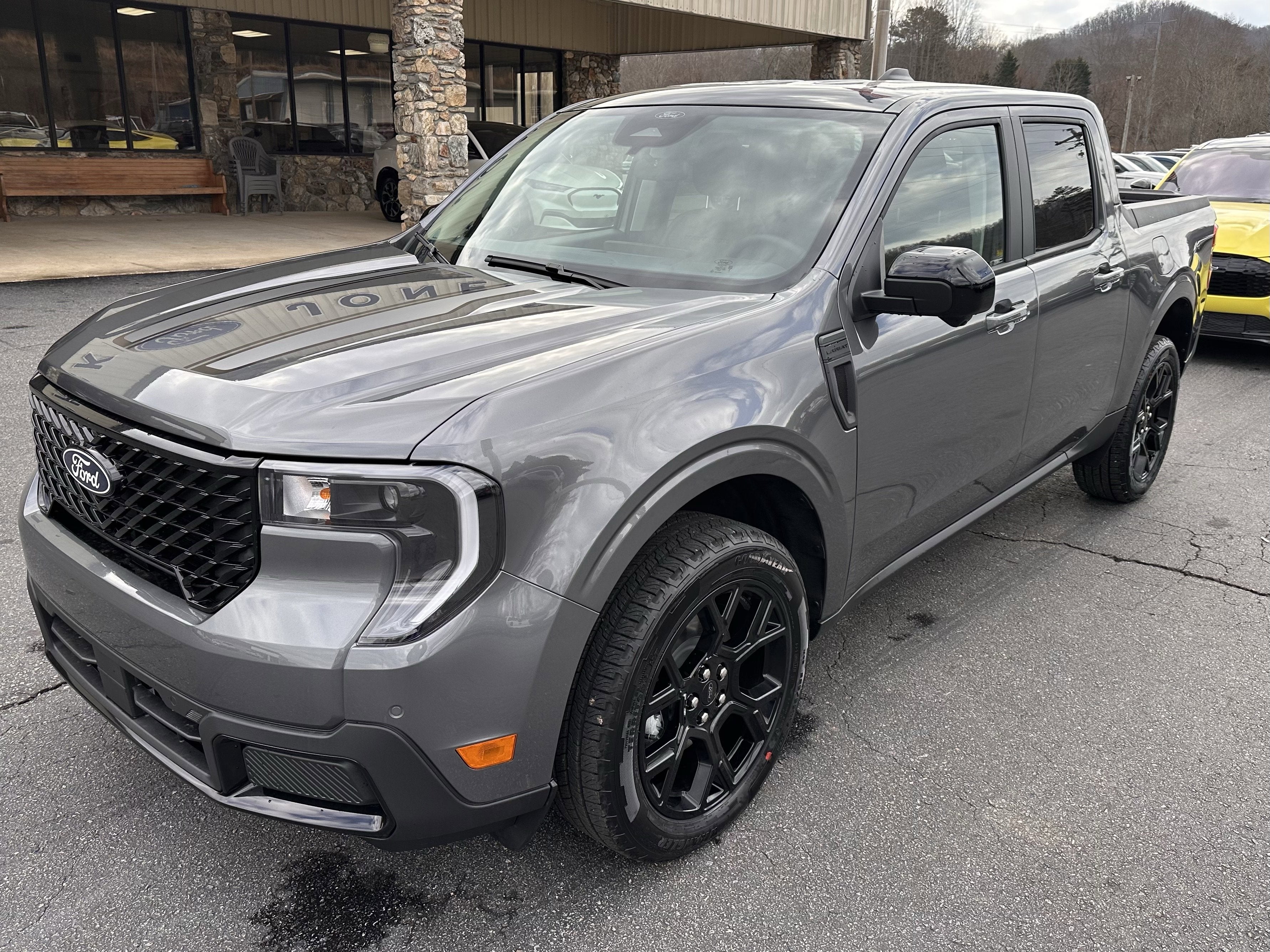 2026 Ford Maverick LARIAT