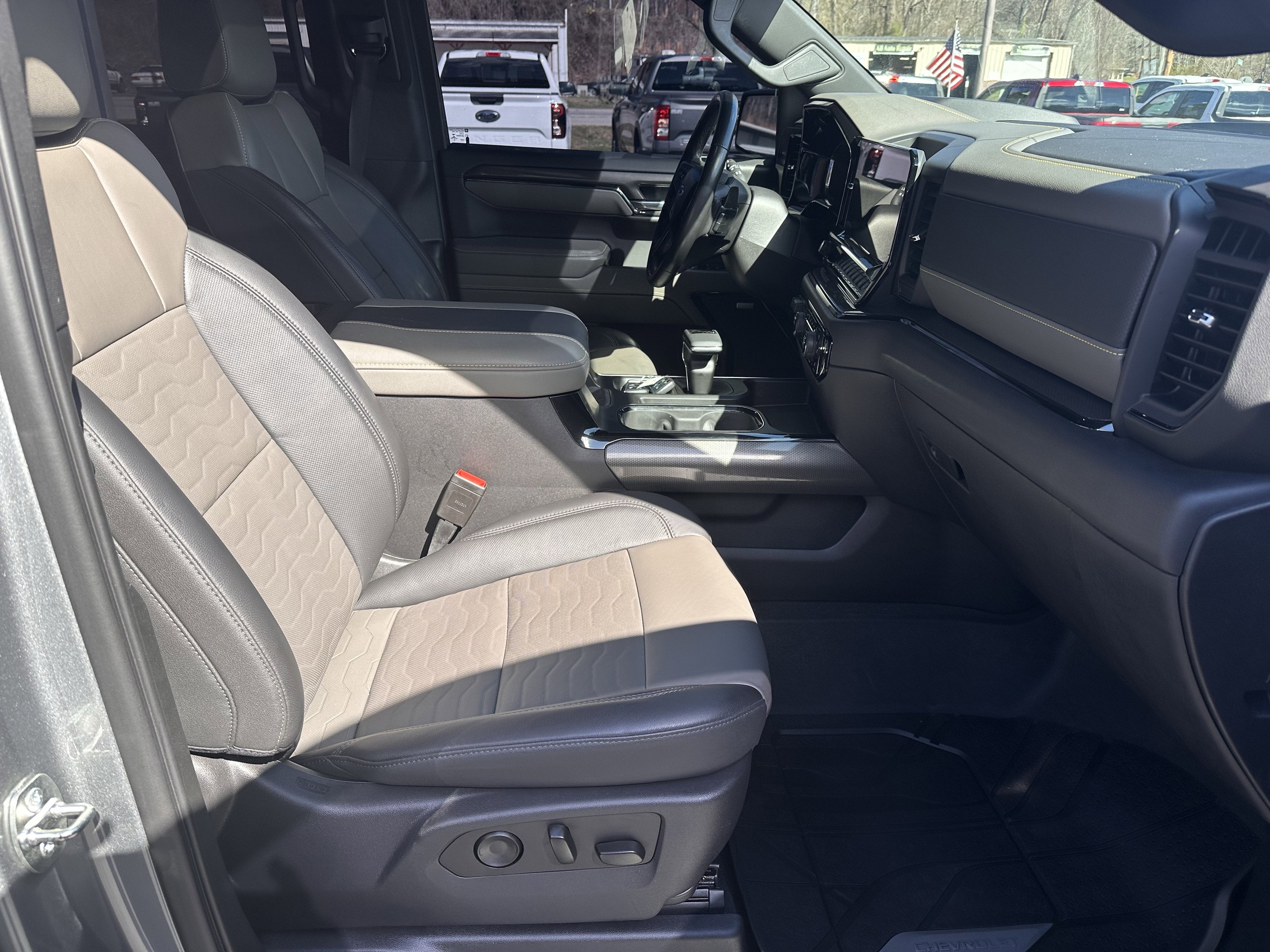 2023 Chevrolet Silverado 1500 ZR2