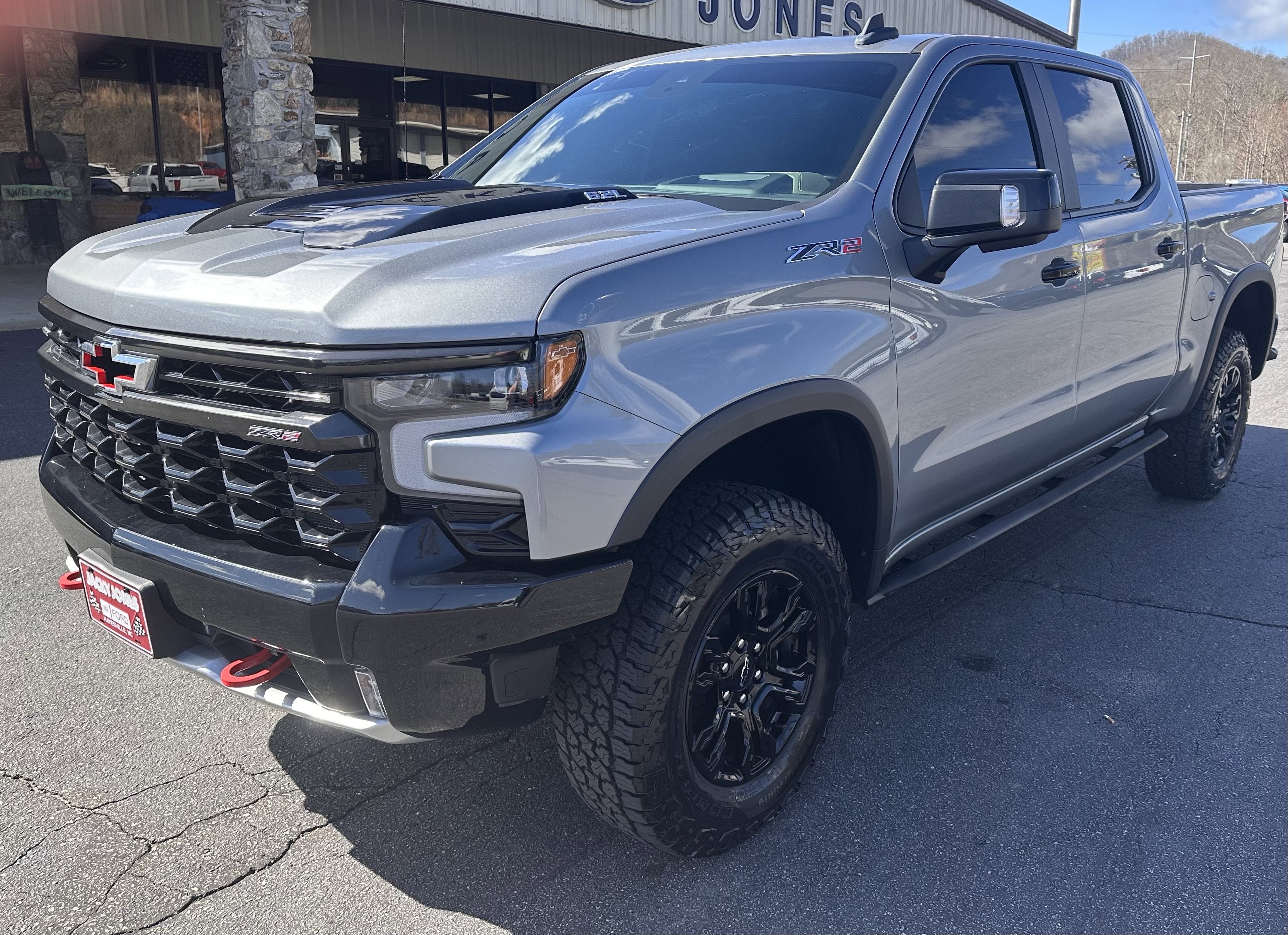2023 Chevrolet Silverado 1500 ZR2