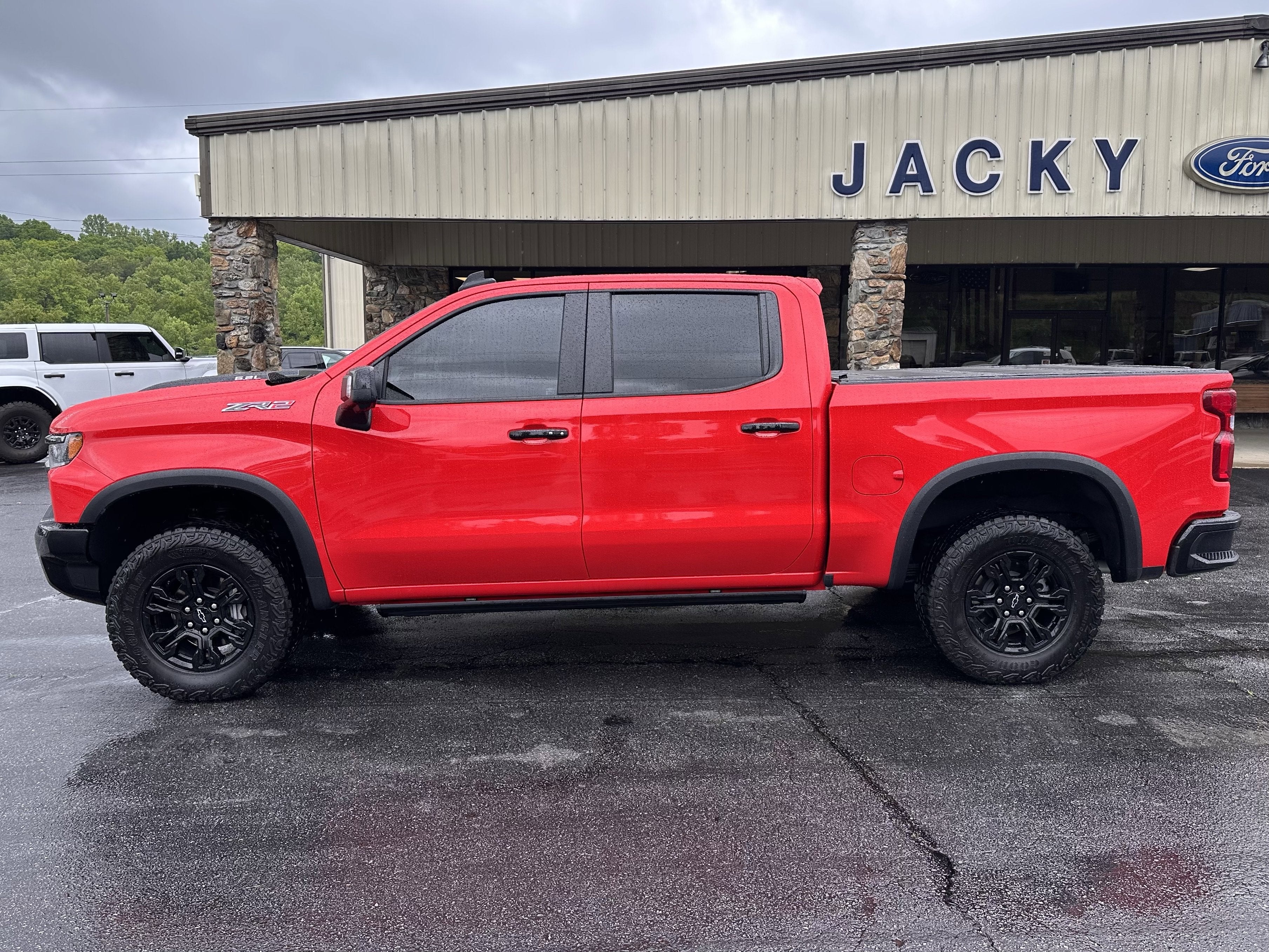 2023 Chevrolet Silverado 1500 ZR2