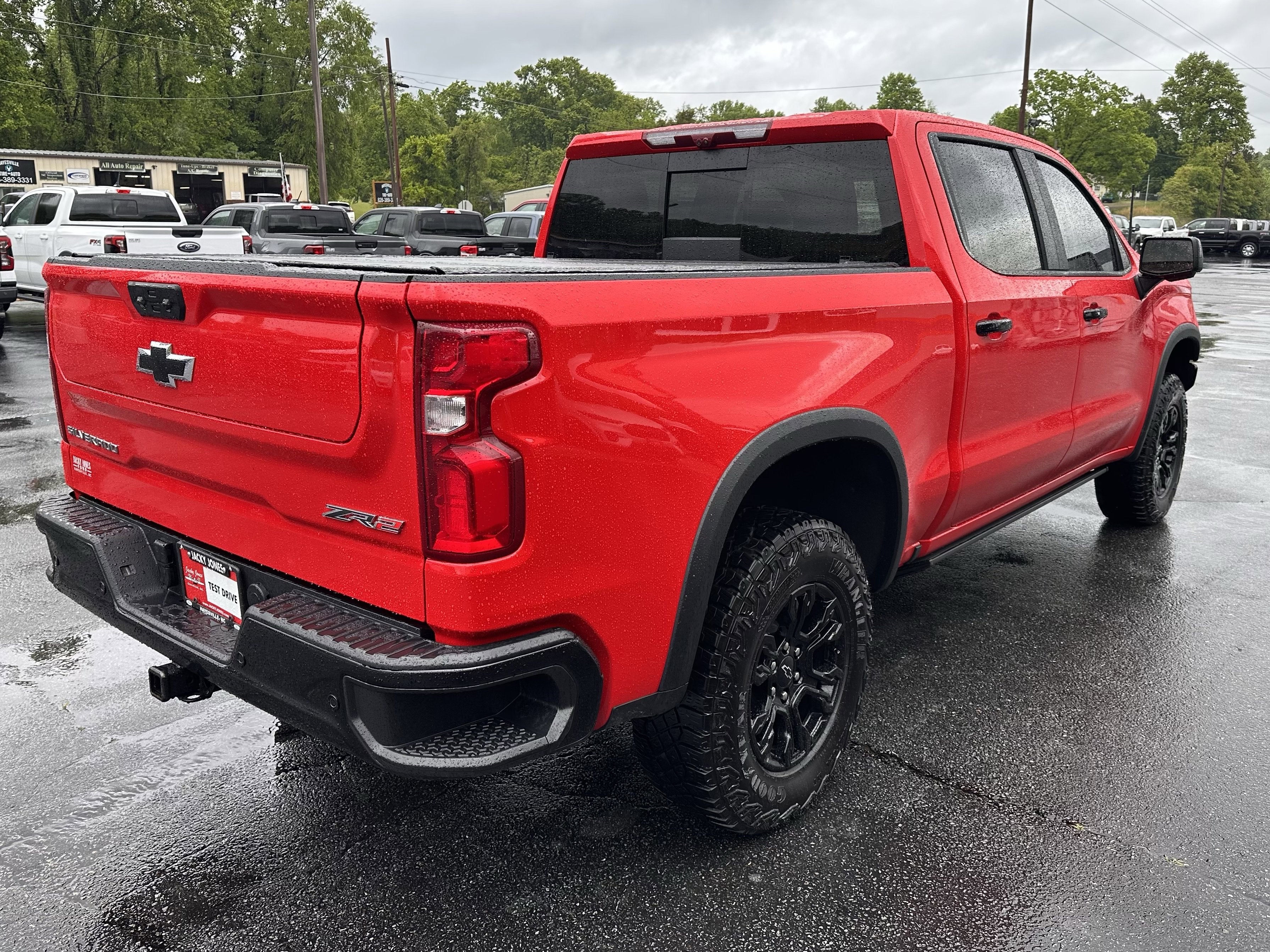 2023 Chevrolet Silverado 1500 ZR2