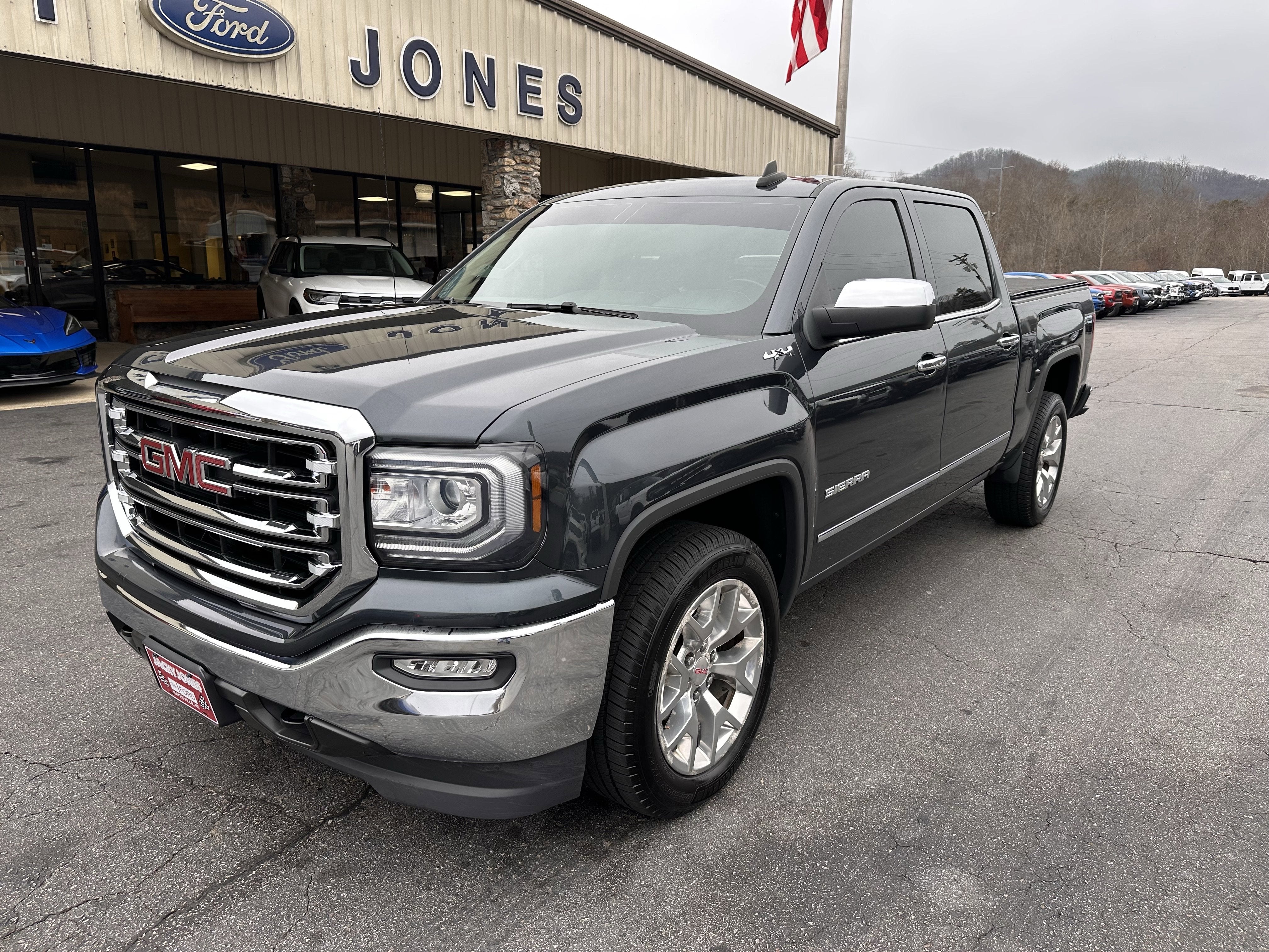 2017 GMC Sierra 1500 SLT