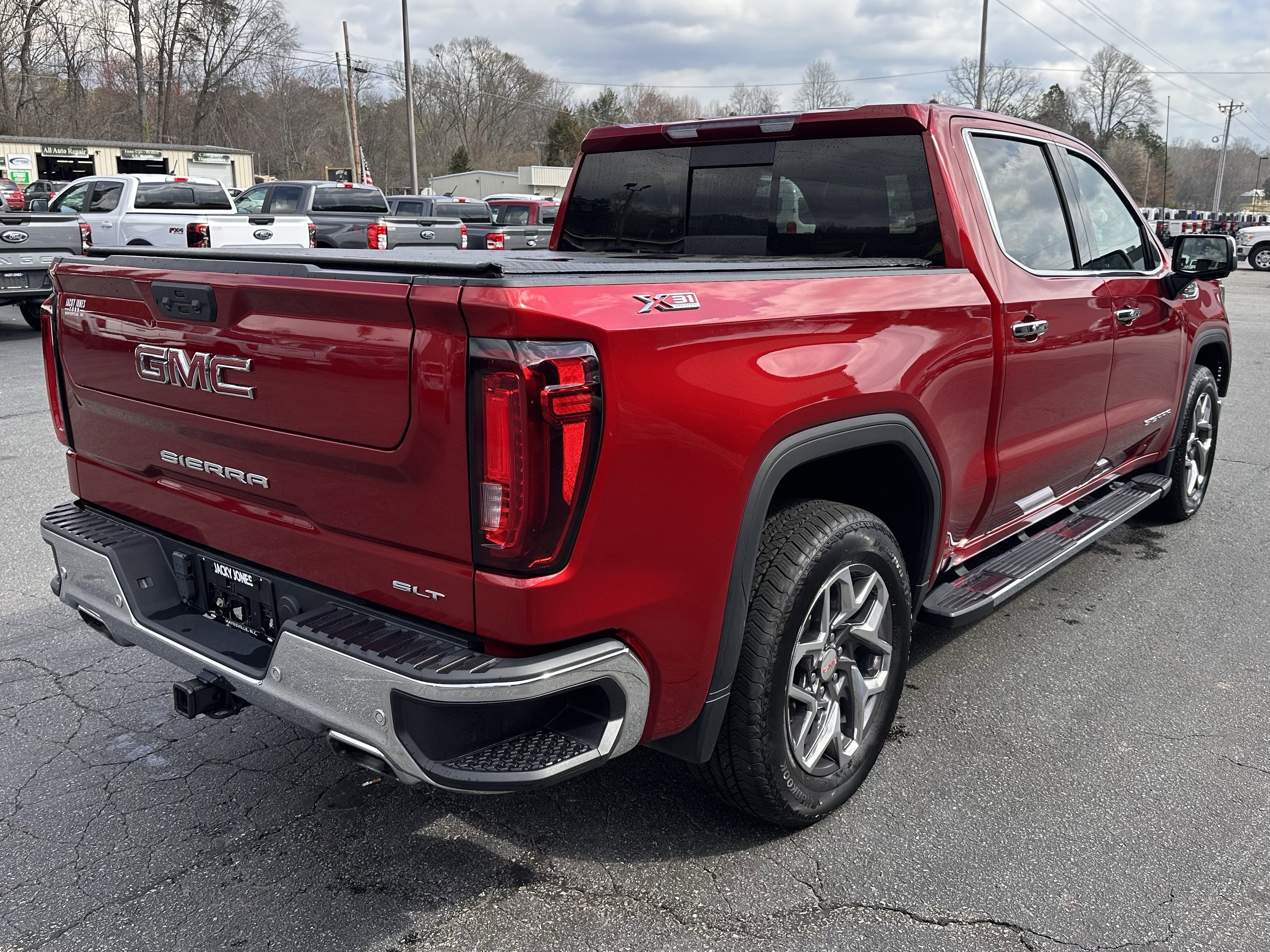 2023 GMC Sierra 1500 SLT