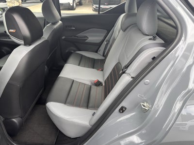 2022 Nissan Kicks SR