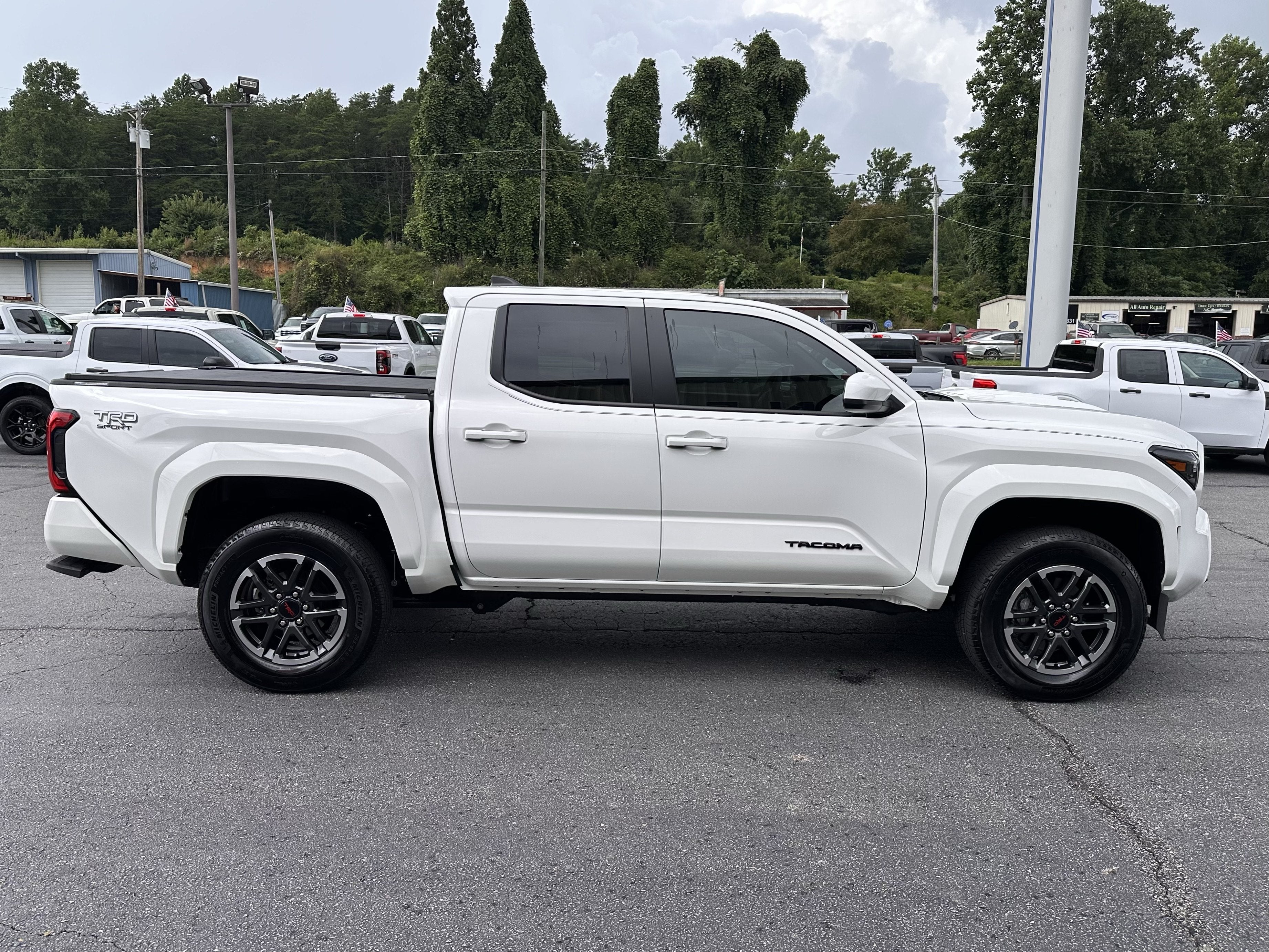 2025 Toyota Tacoma 4WD TRD Sport