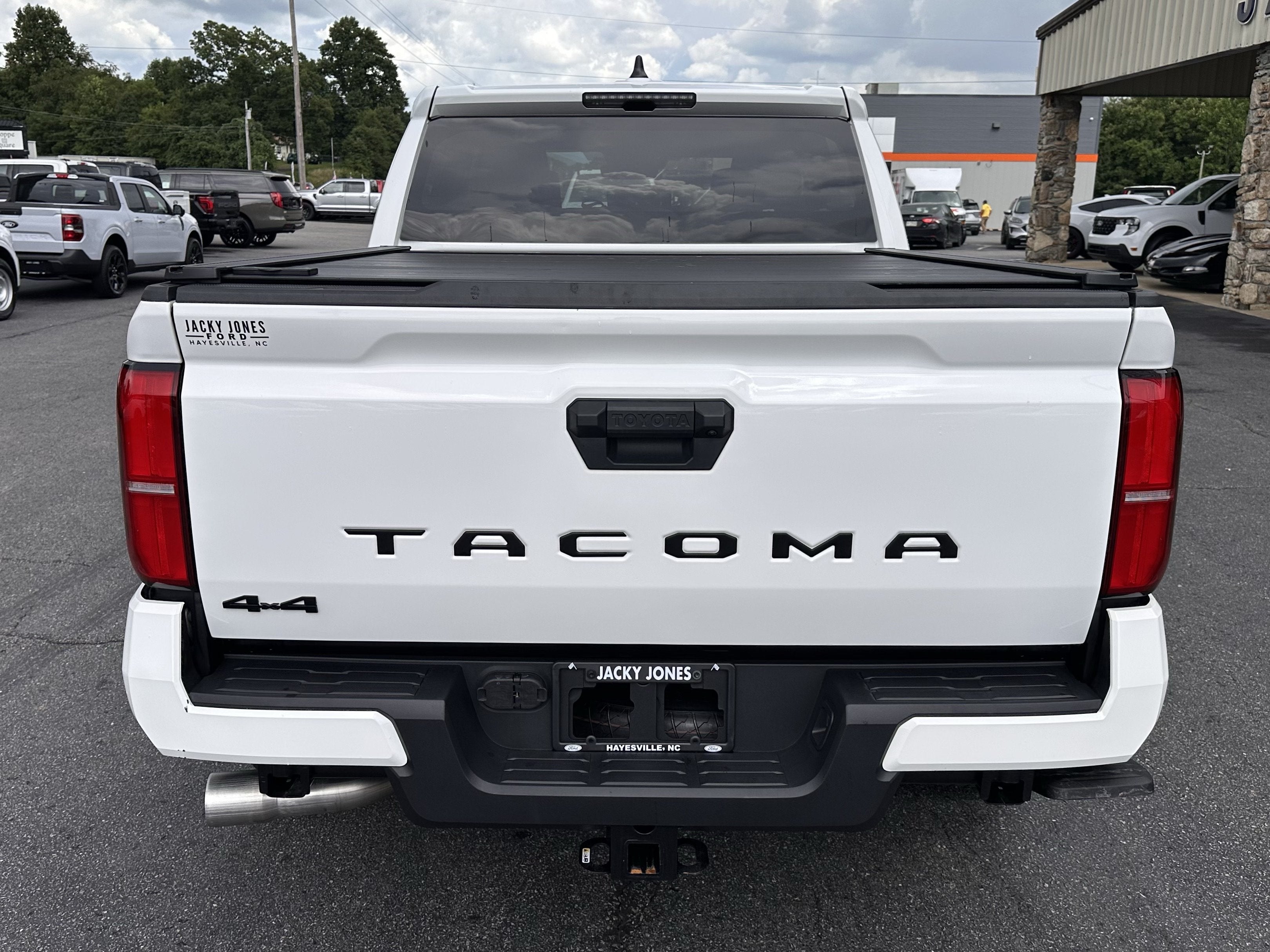 2025 Toyota Tacoma 4WD TRD Sport