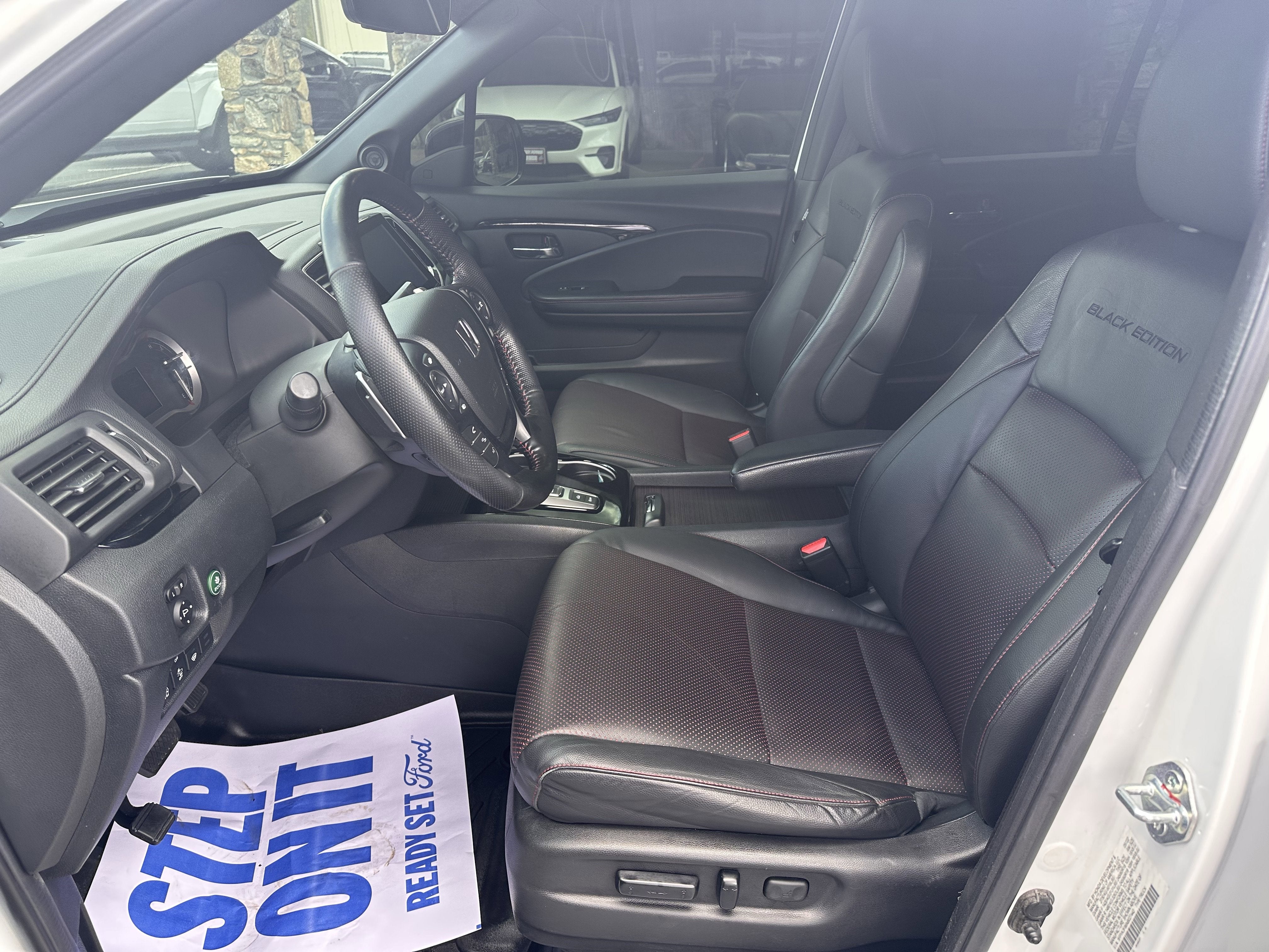 2022 Honda Ridgeline Black Edition