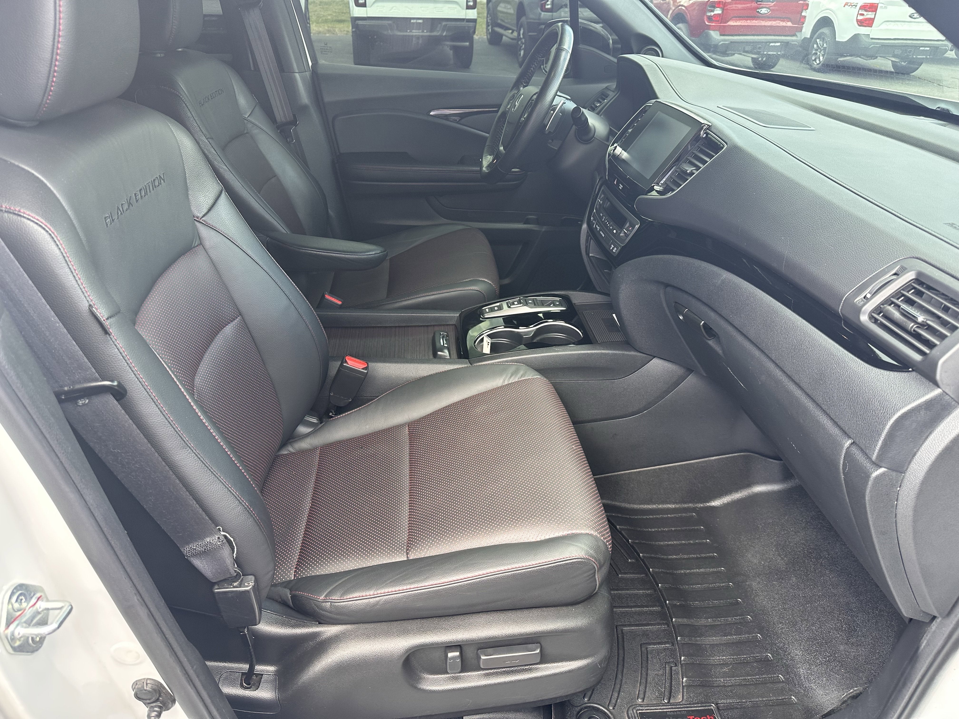 2022 Honda Ridgeline Black Edition