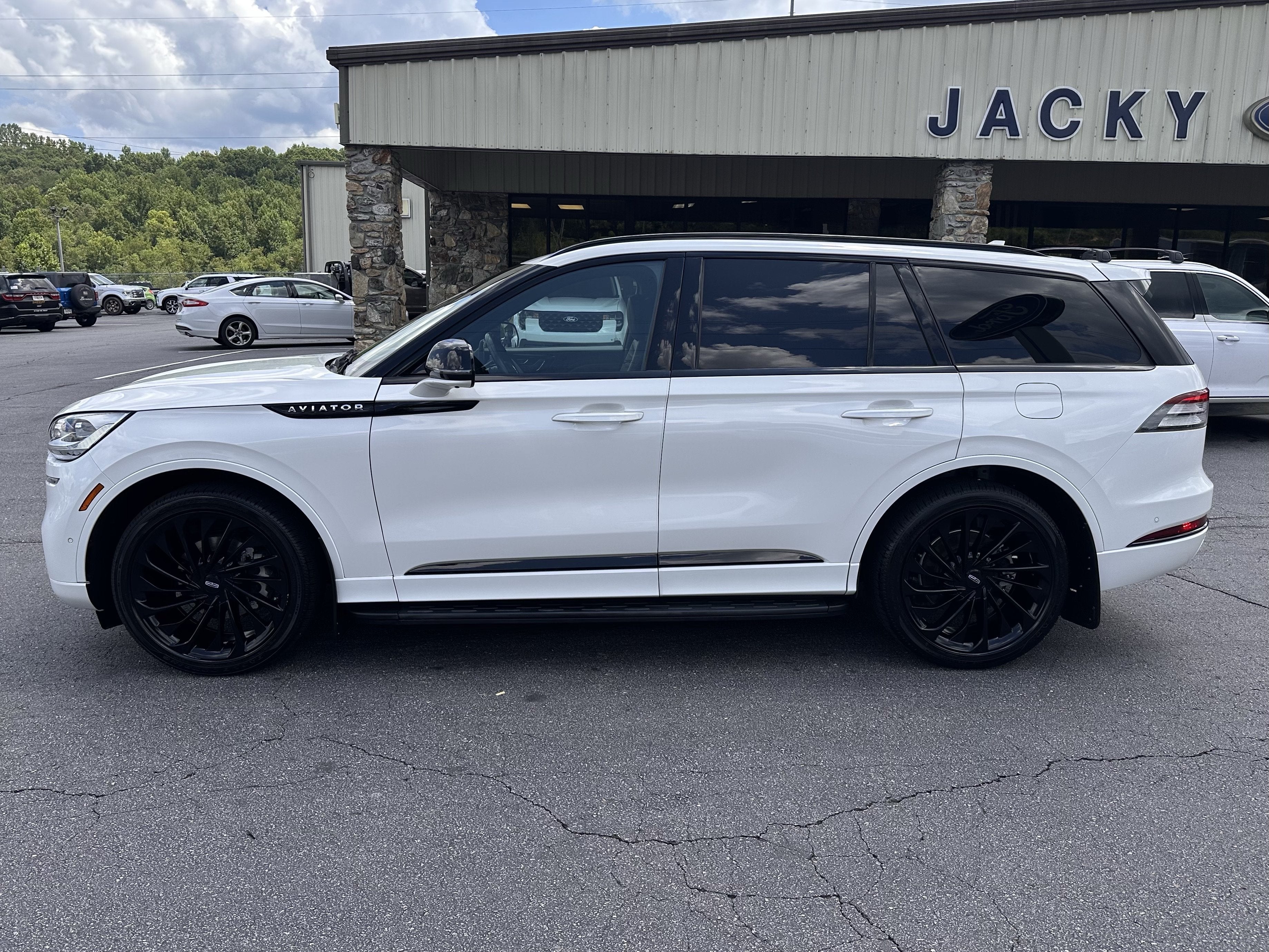 2023 Lincoln Aviator Reserve