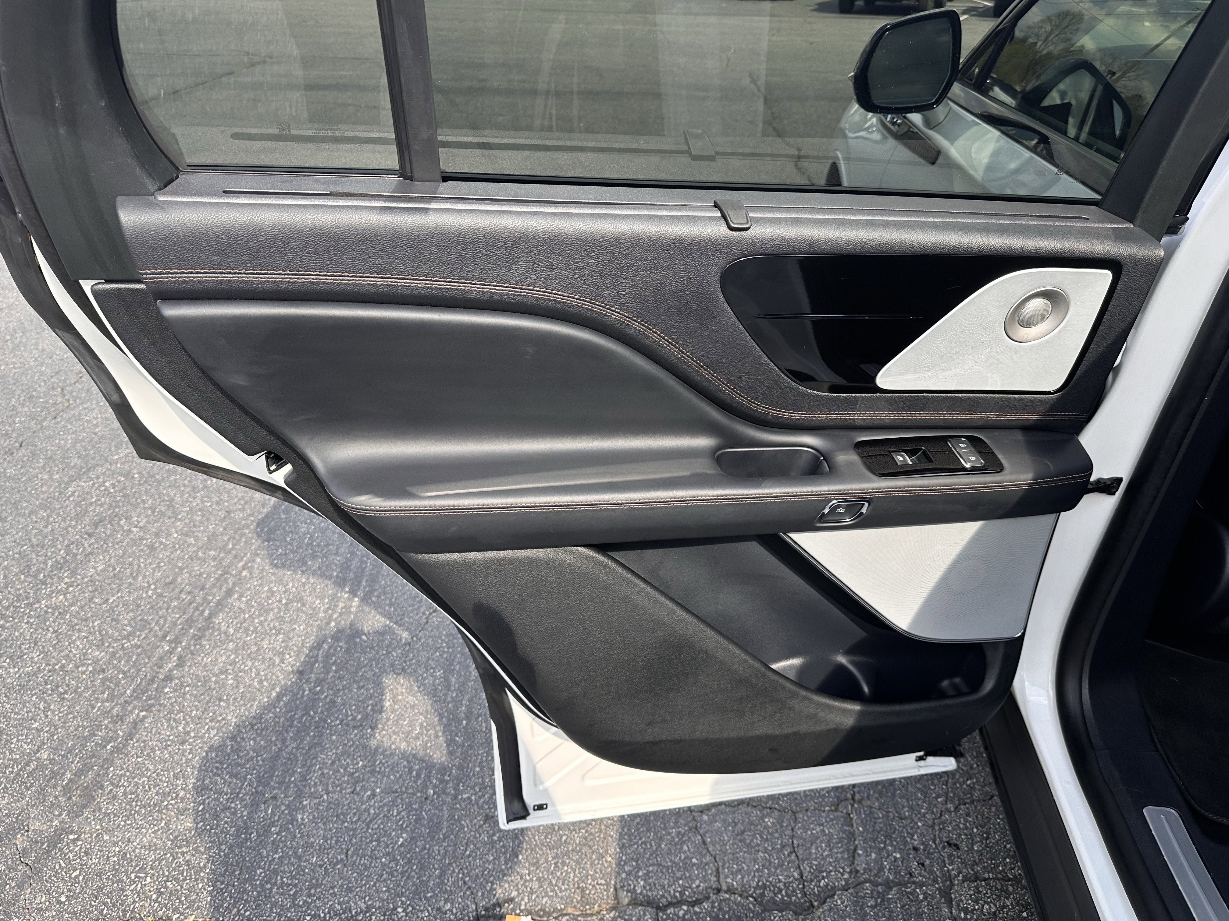2025 Lincoln Aviator Black Label