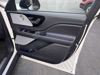 2025 Lincoln Aviator Black Label
