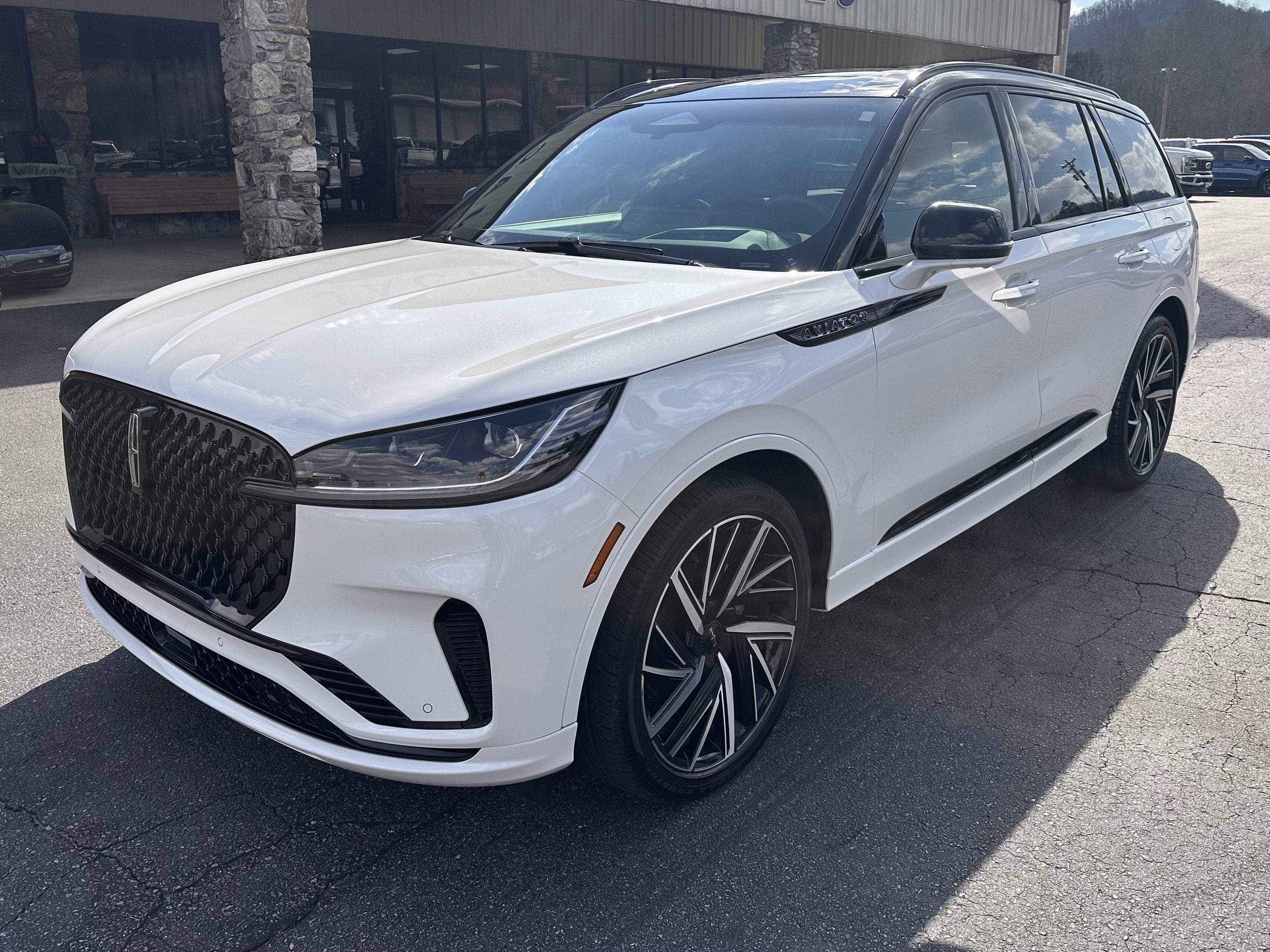2025 Lincoln Aviator Black Label