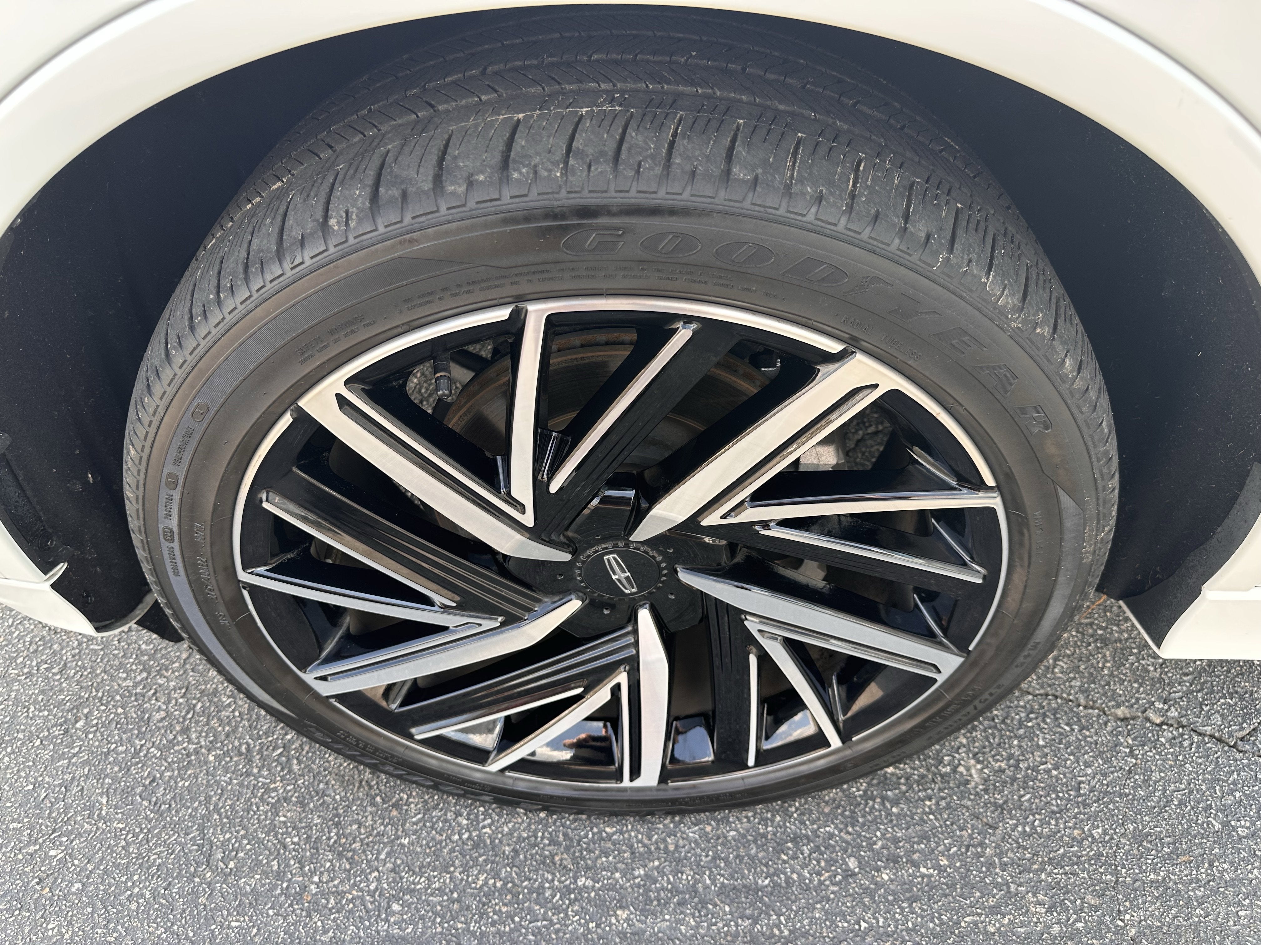 2025 Lincoln Aviator Black Label