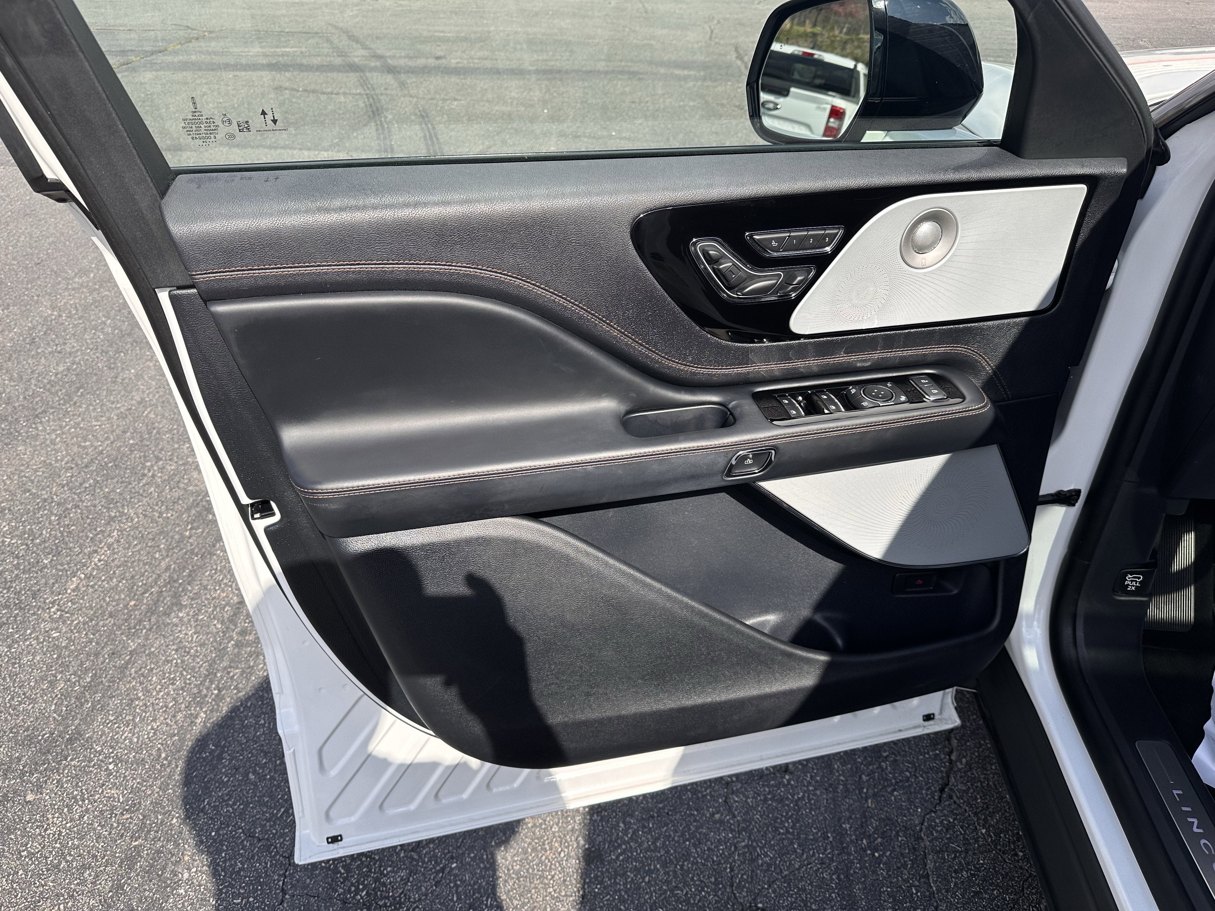 2025 Lincoln Aviator Black Label