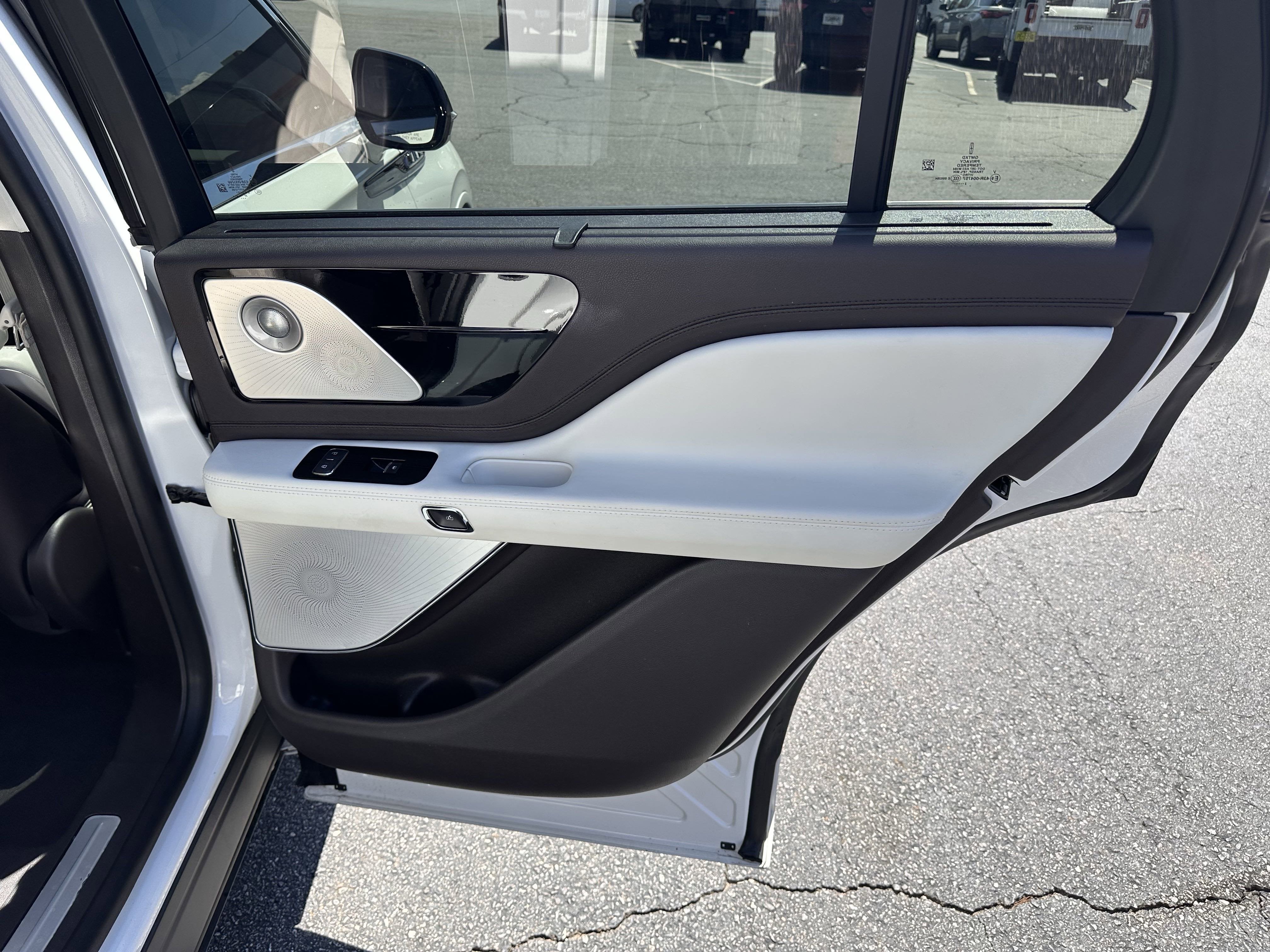 2023 Lincoln Aviator Black Label