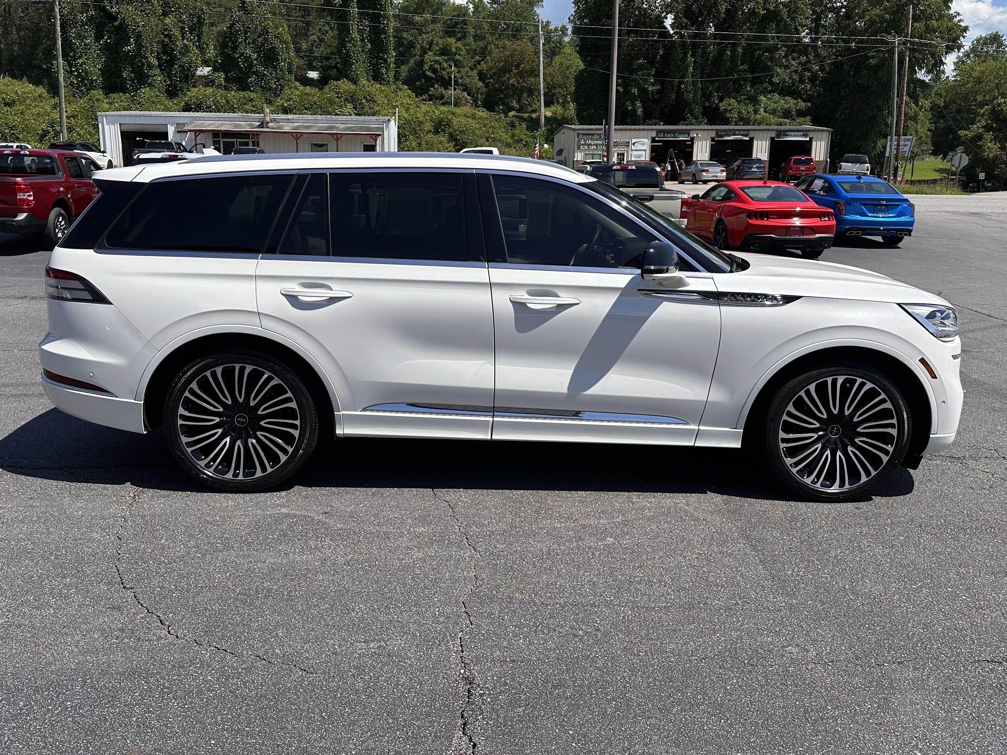 2023 Lincoln Aviator Black Label