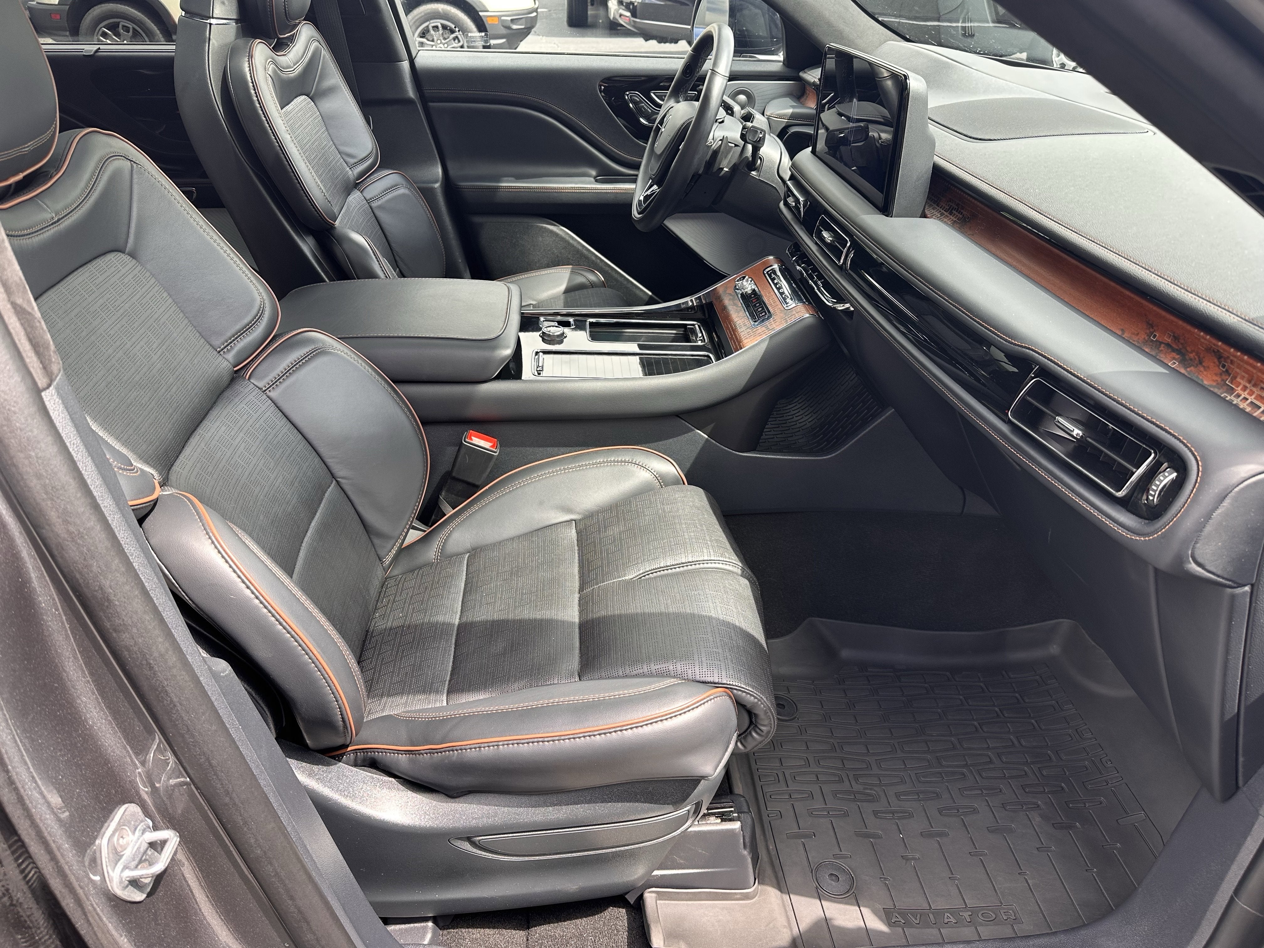 2025 Lincoln Aviator Black Label