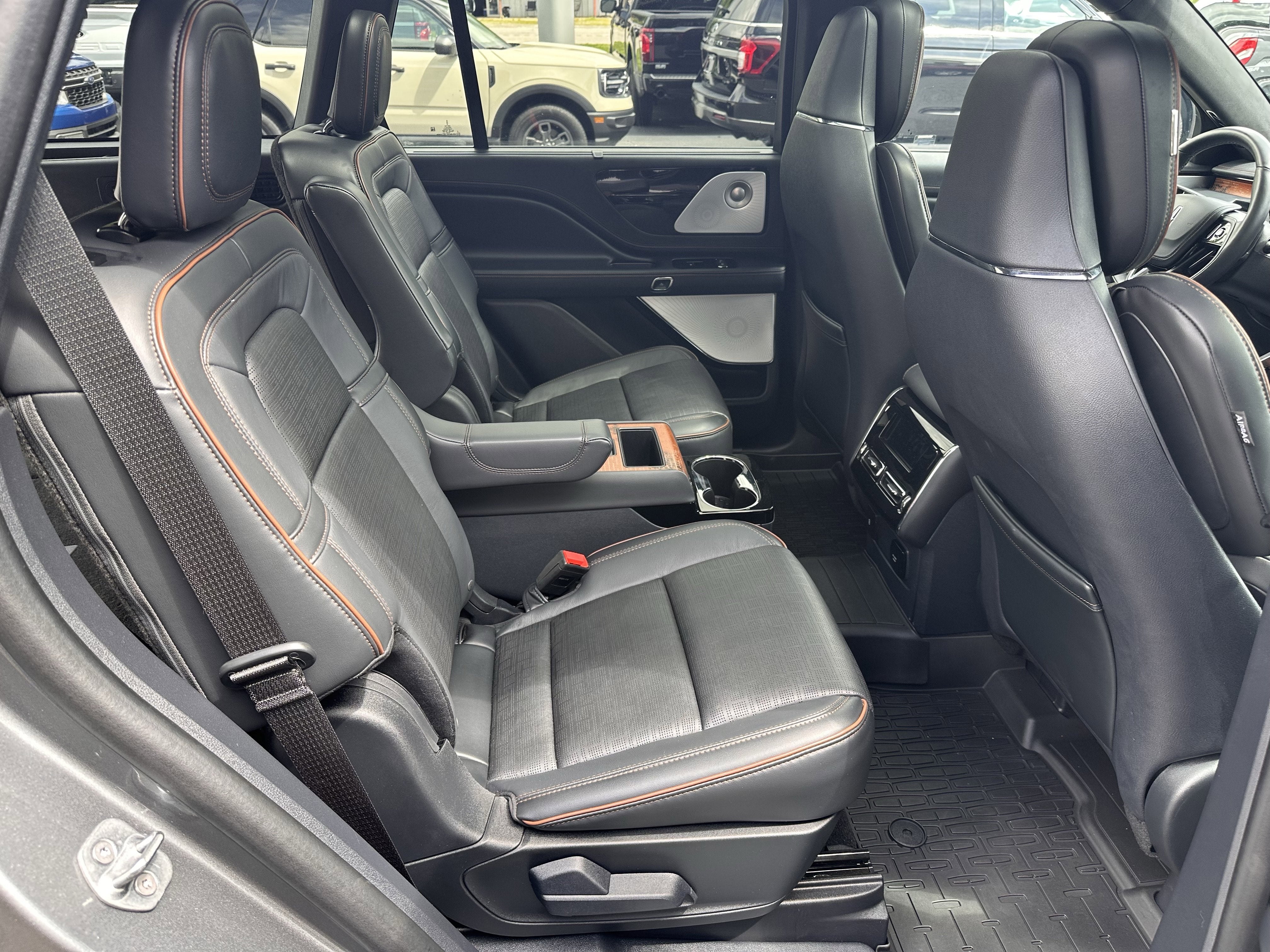2025 Lincoln Aviator Black Label