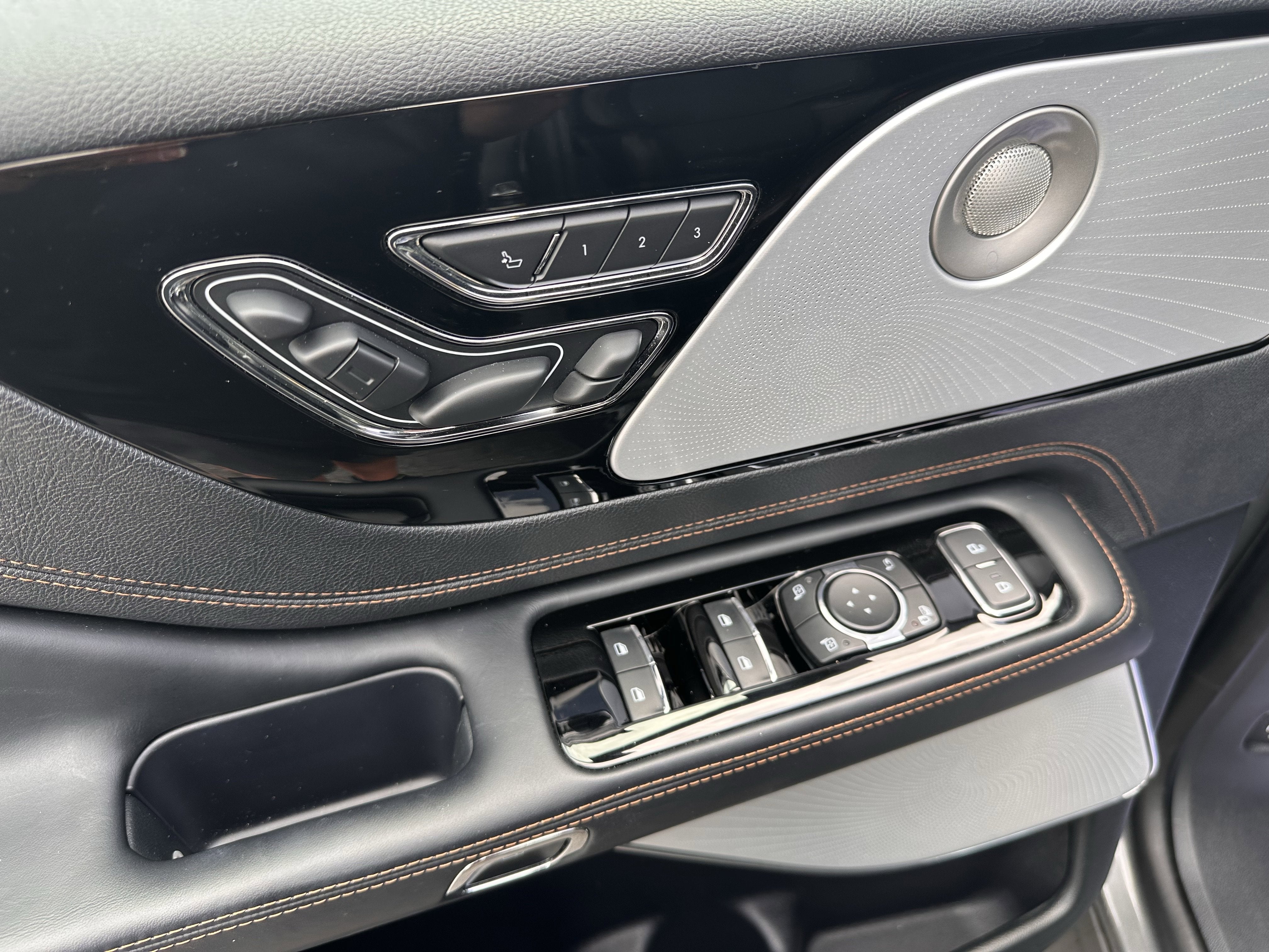 2025 Lincoln Aviator Black Label