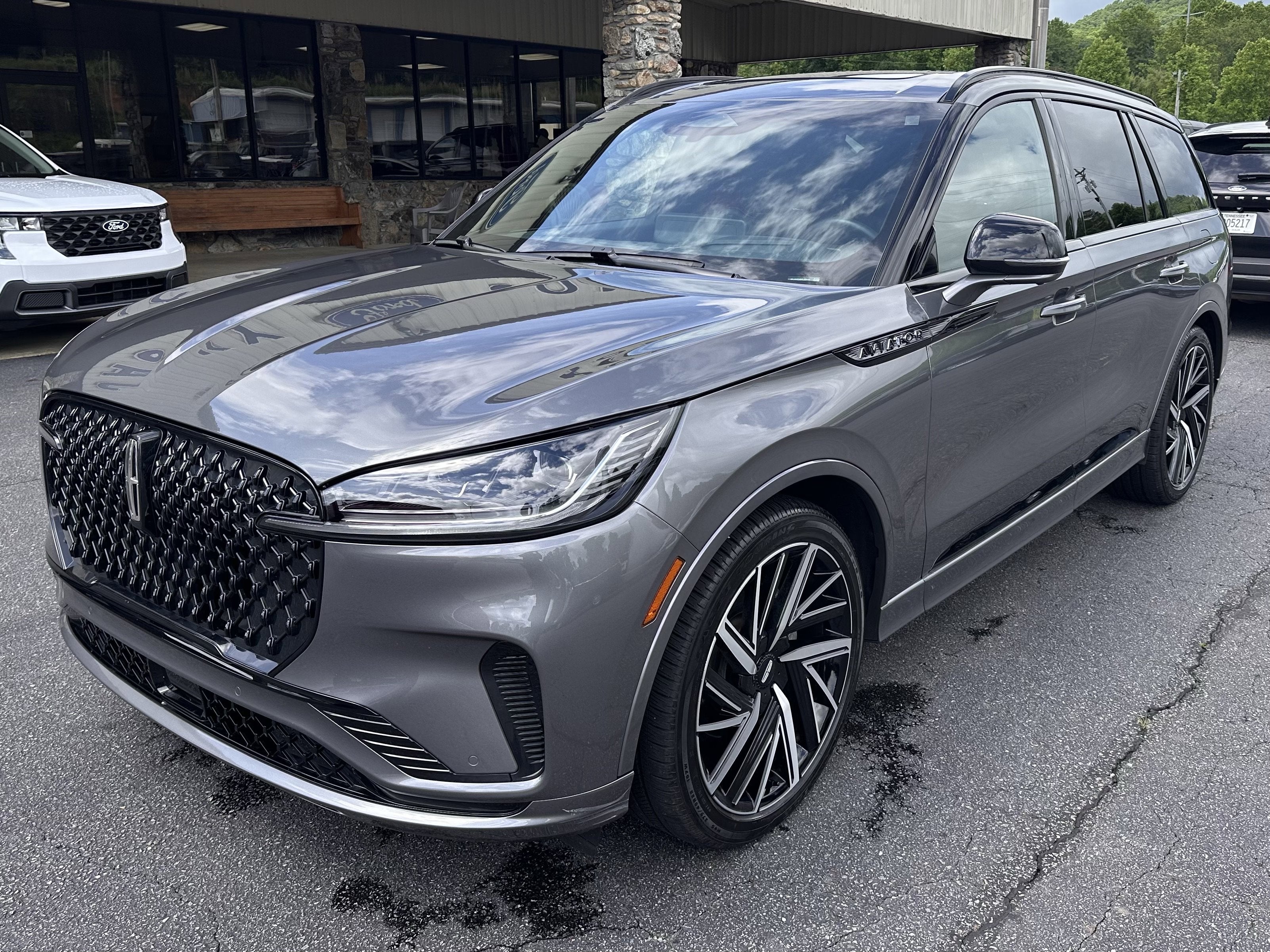 2025 Lincoln Aviator Black Label