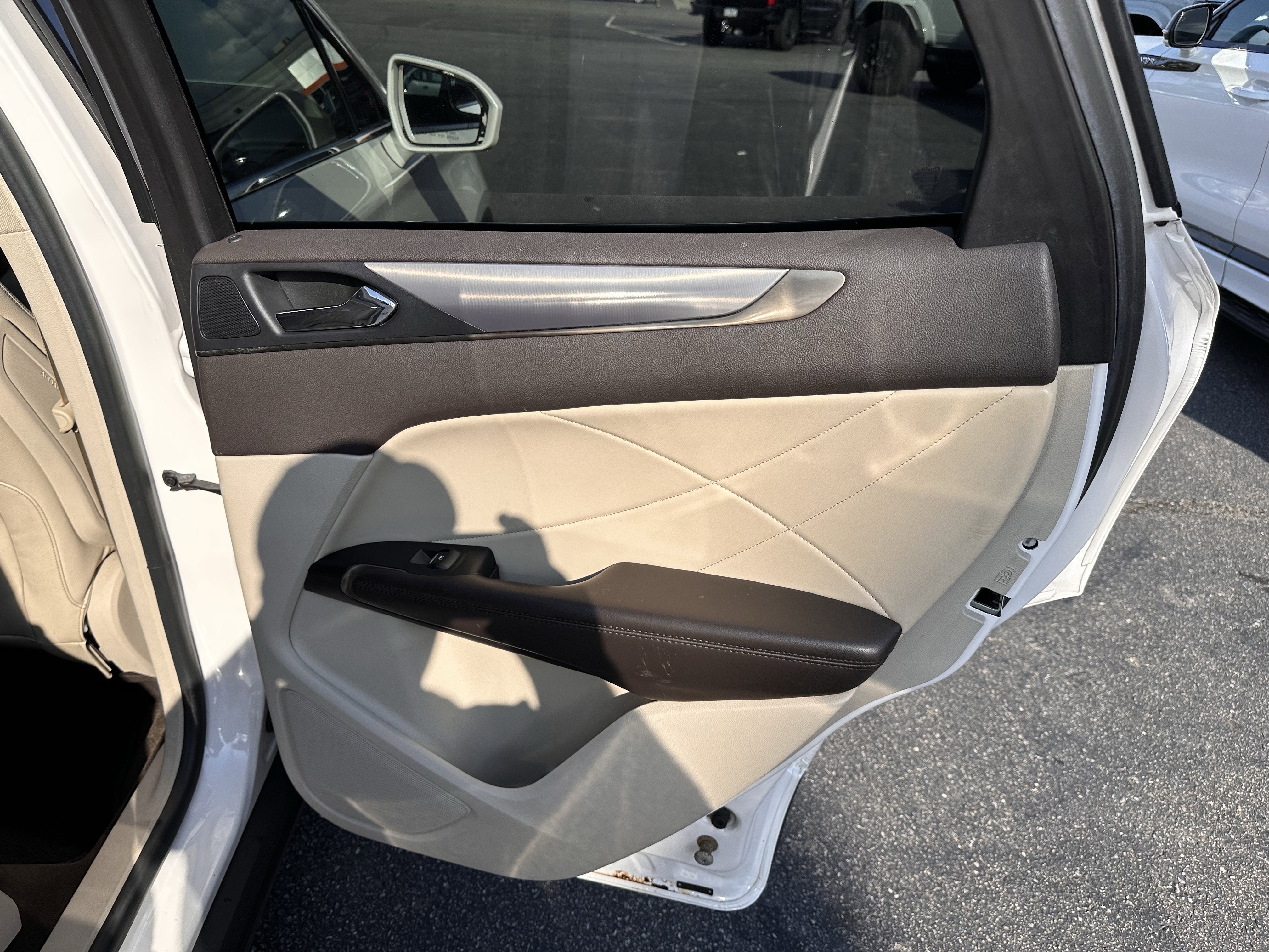 2019 Lincoln MKC Standard