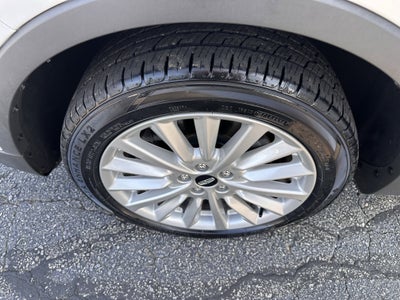 2019 Lincoln MKC Standard