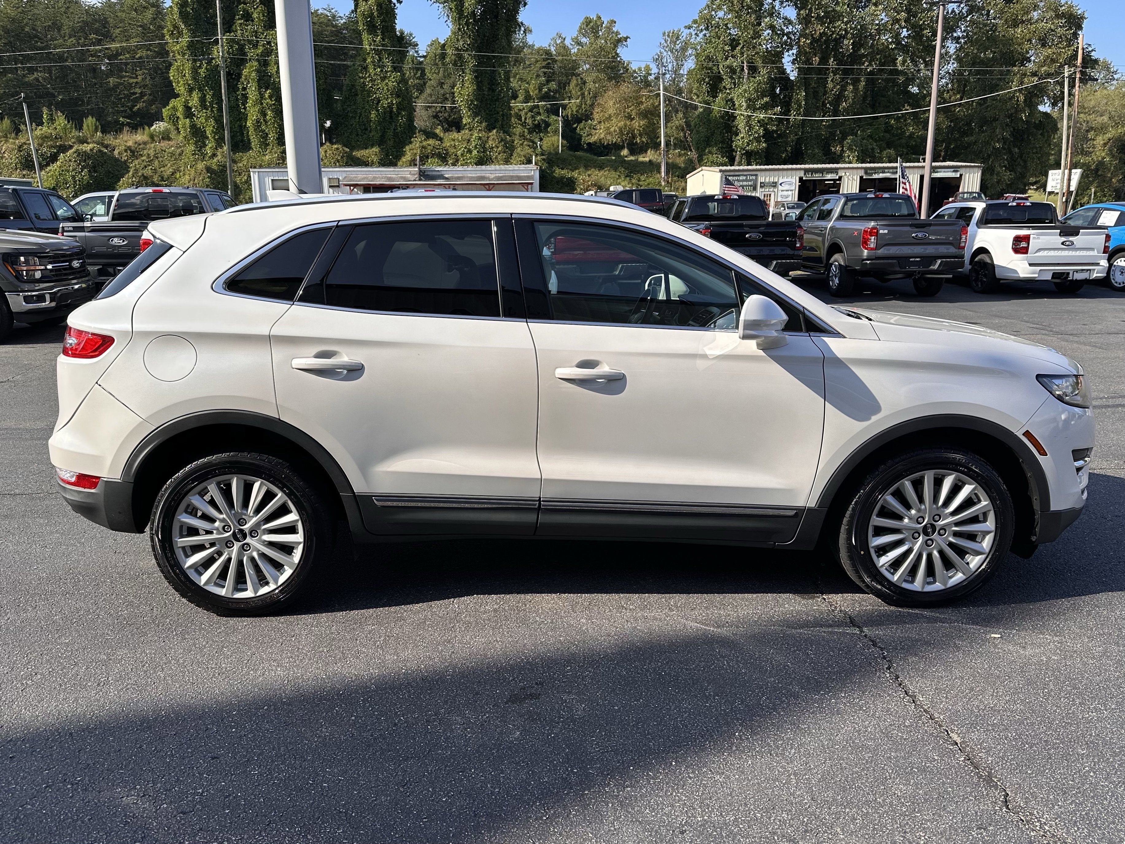 2019 Lincoln MKC Standard