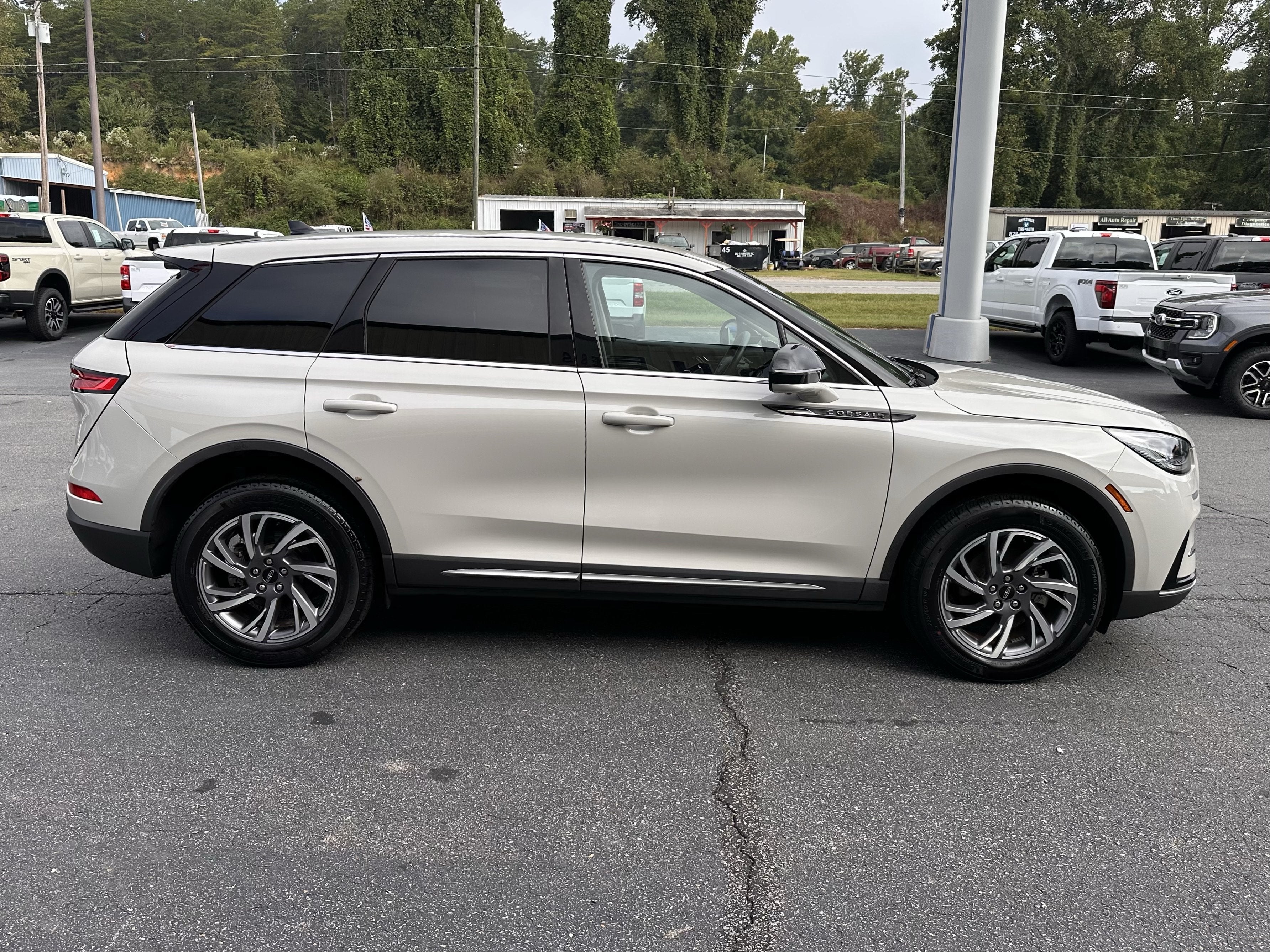 2024 Lincoln Corsair Premiere