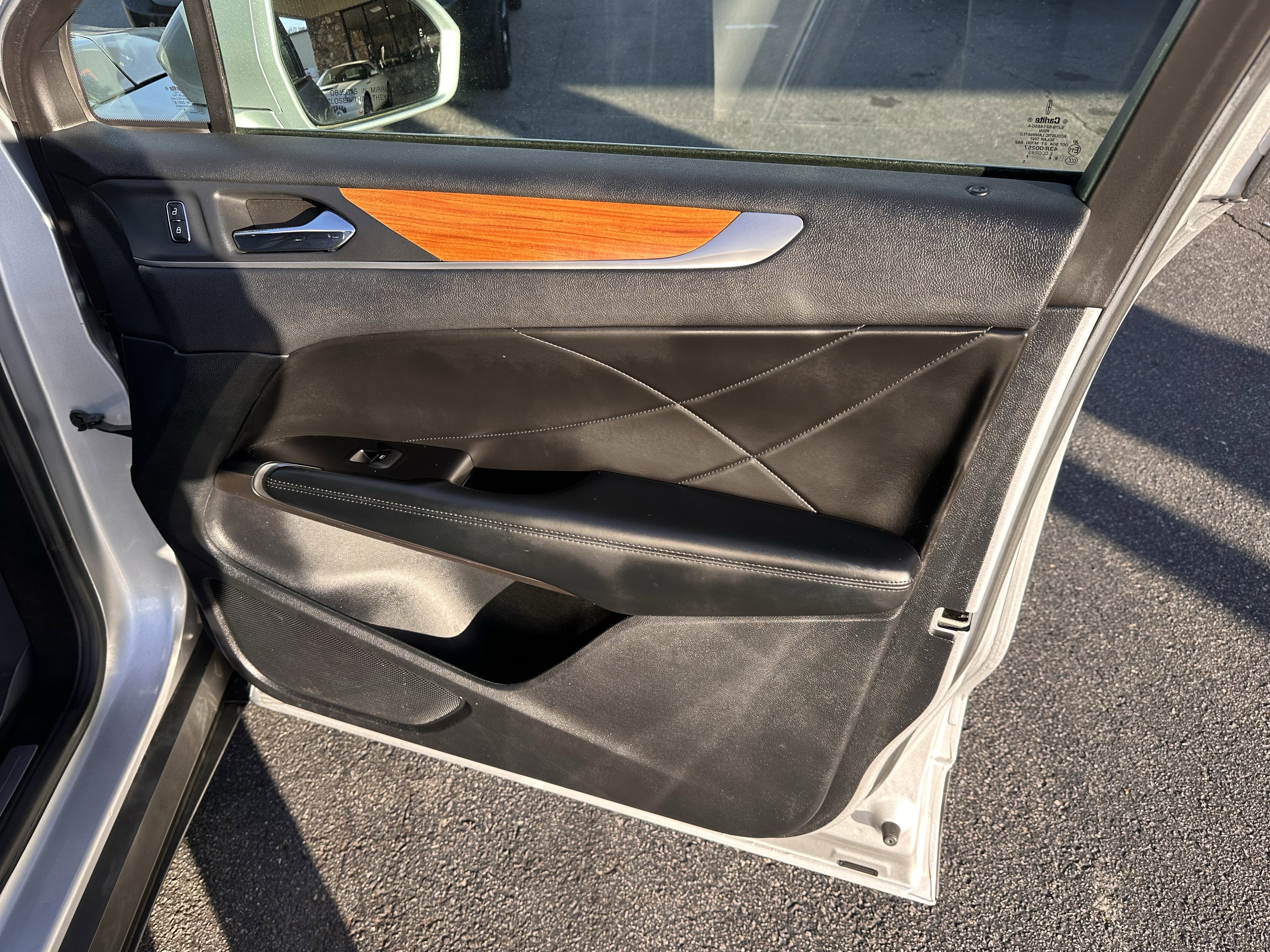 2019 Lincoln MKC Select