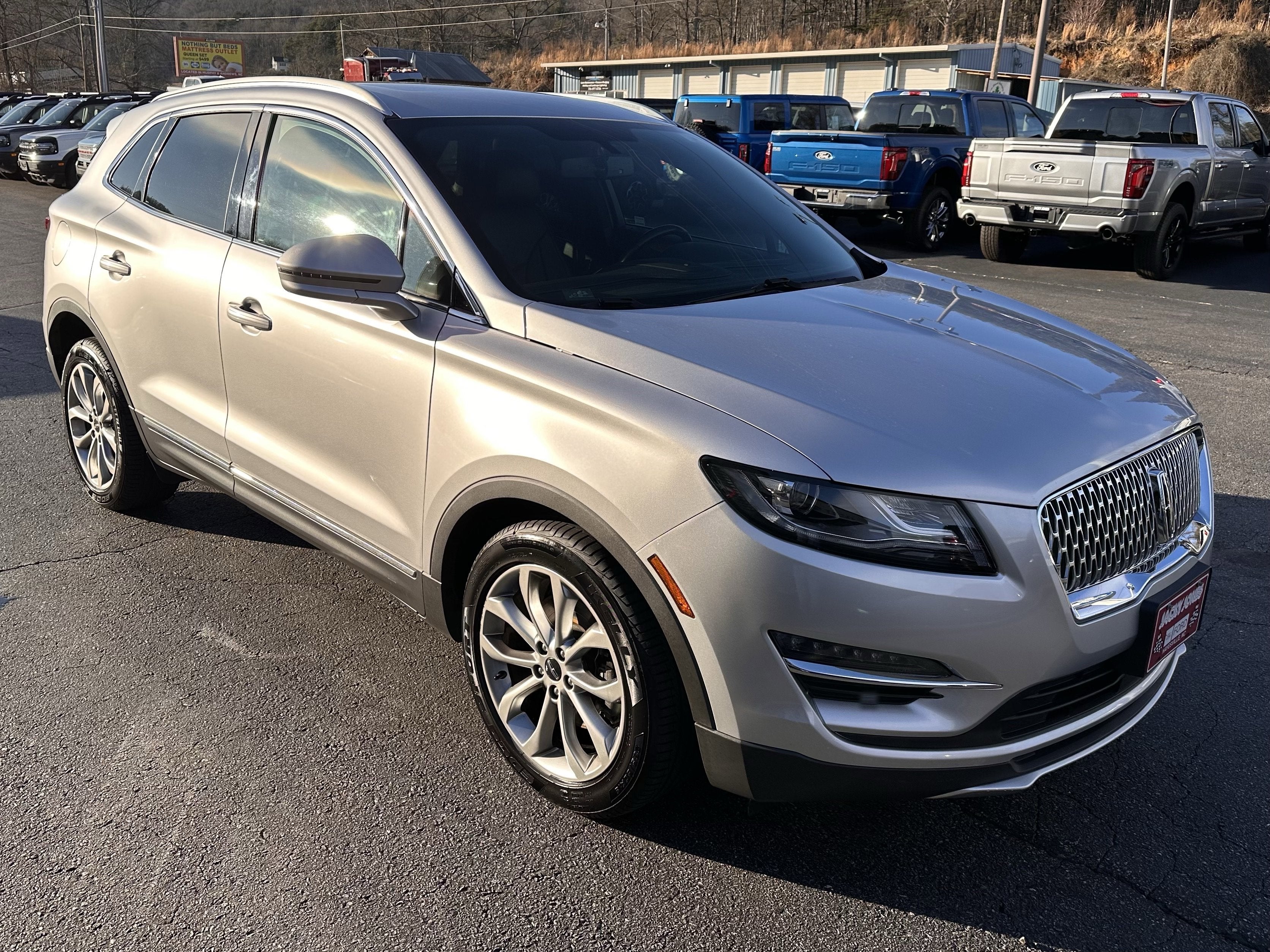 2019 Lincoln MKC Select