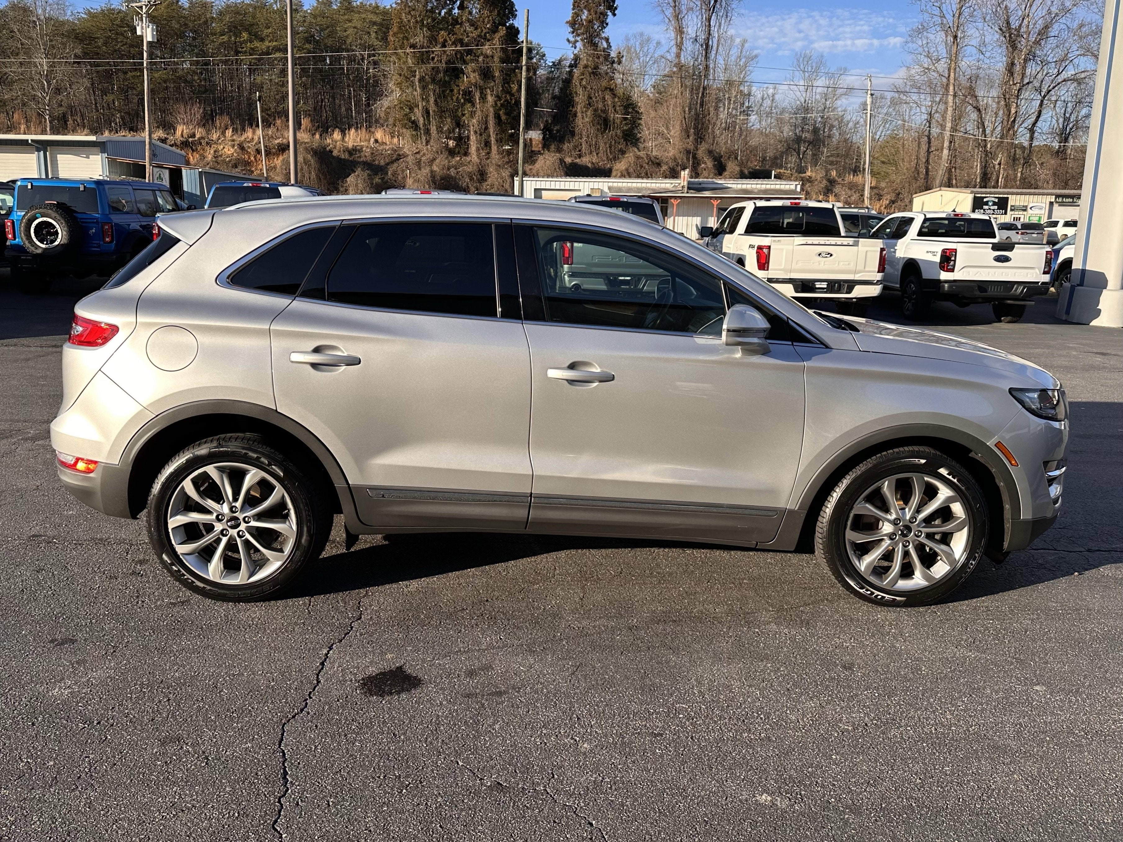 2019 Lincoln MKC Select