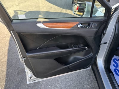 2019 Lincoln MKC Select