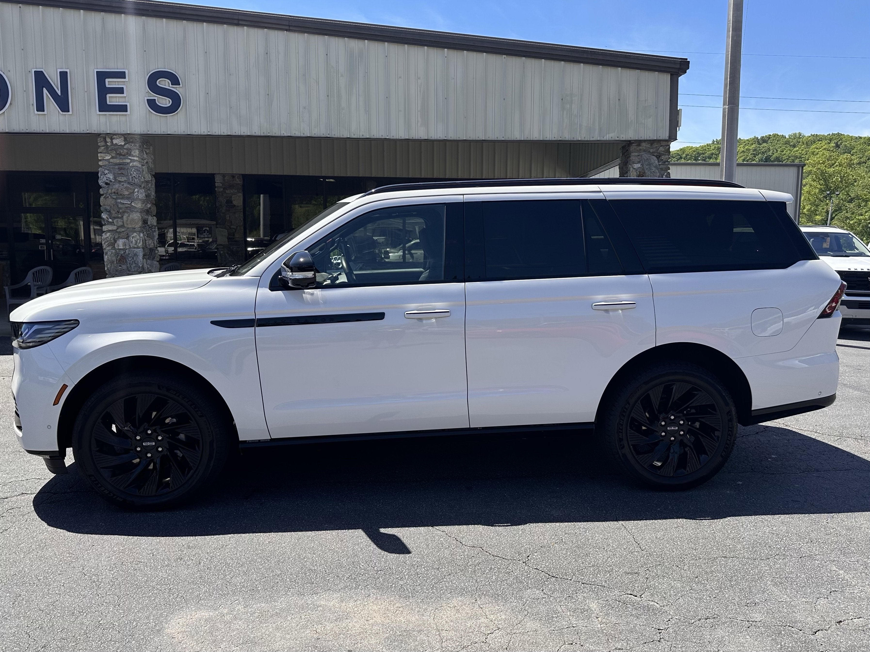 2025 Lincoln Navigator Reserve