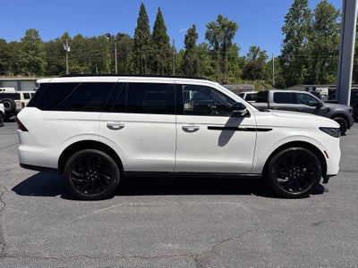 2025 Lincoln Navigator Reserve