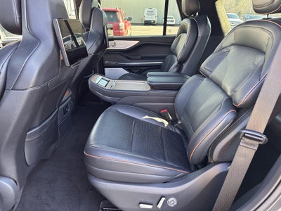 2025 Lincoln Navigator Black Label