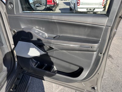 2025 Lincoln Navigator Black Label