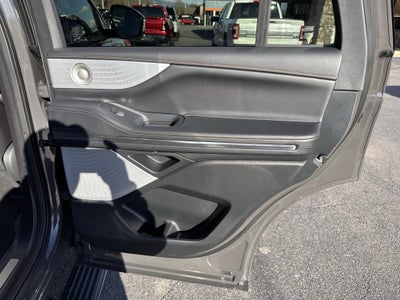 2025 Lincoln Navigator Black Label