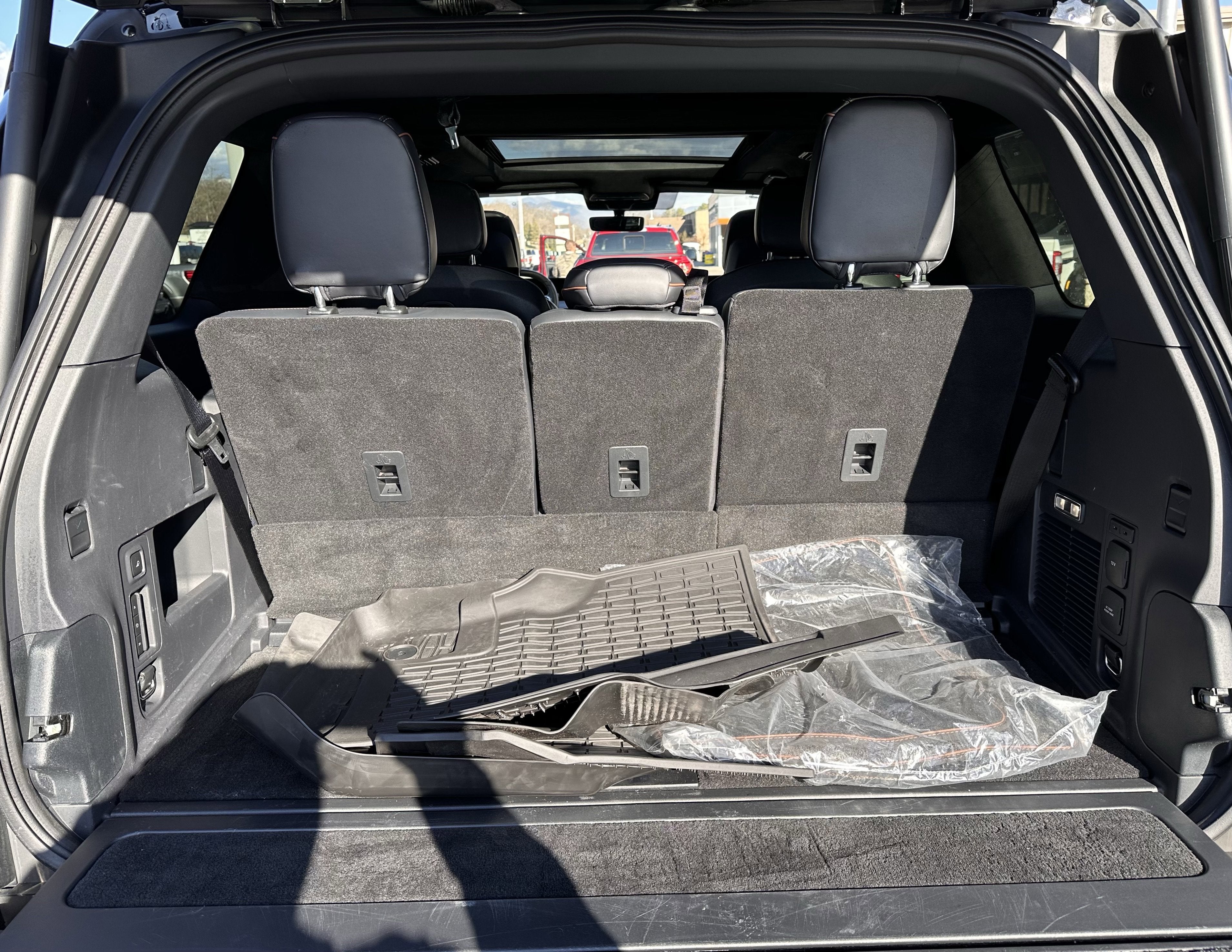 2025 Lincoln Navigator Black Label