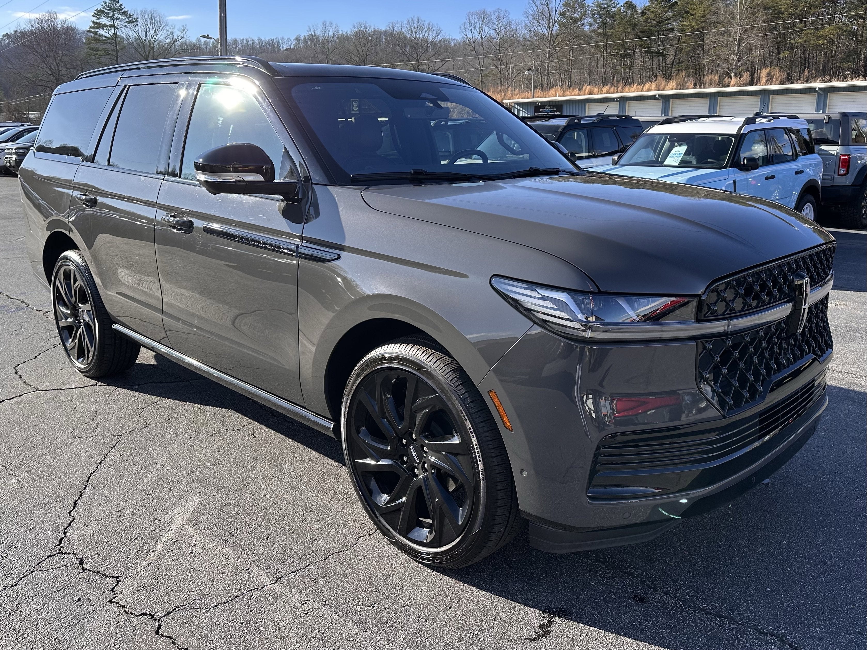 2025 Lincoln Navigator Black Label