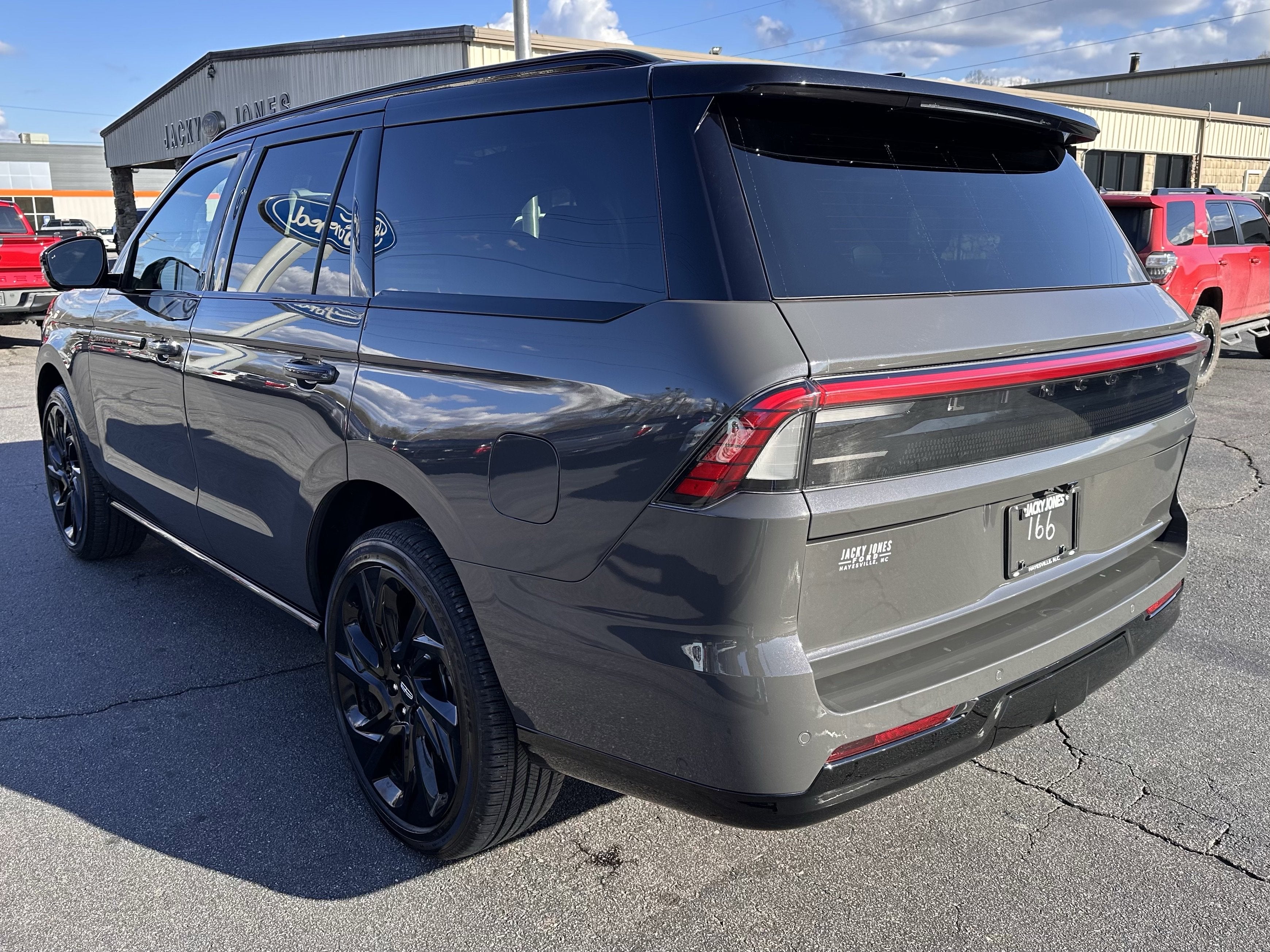 2025 Lincoln Navigator Black Label