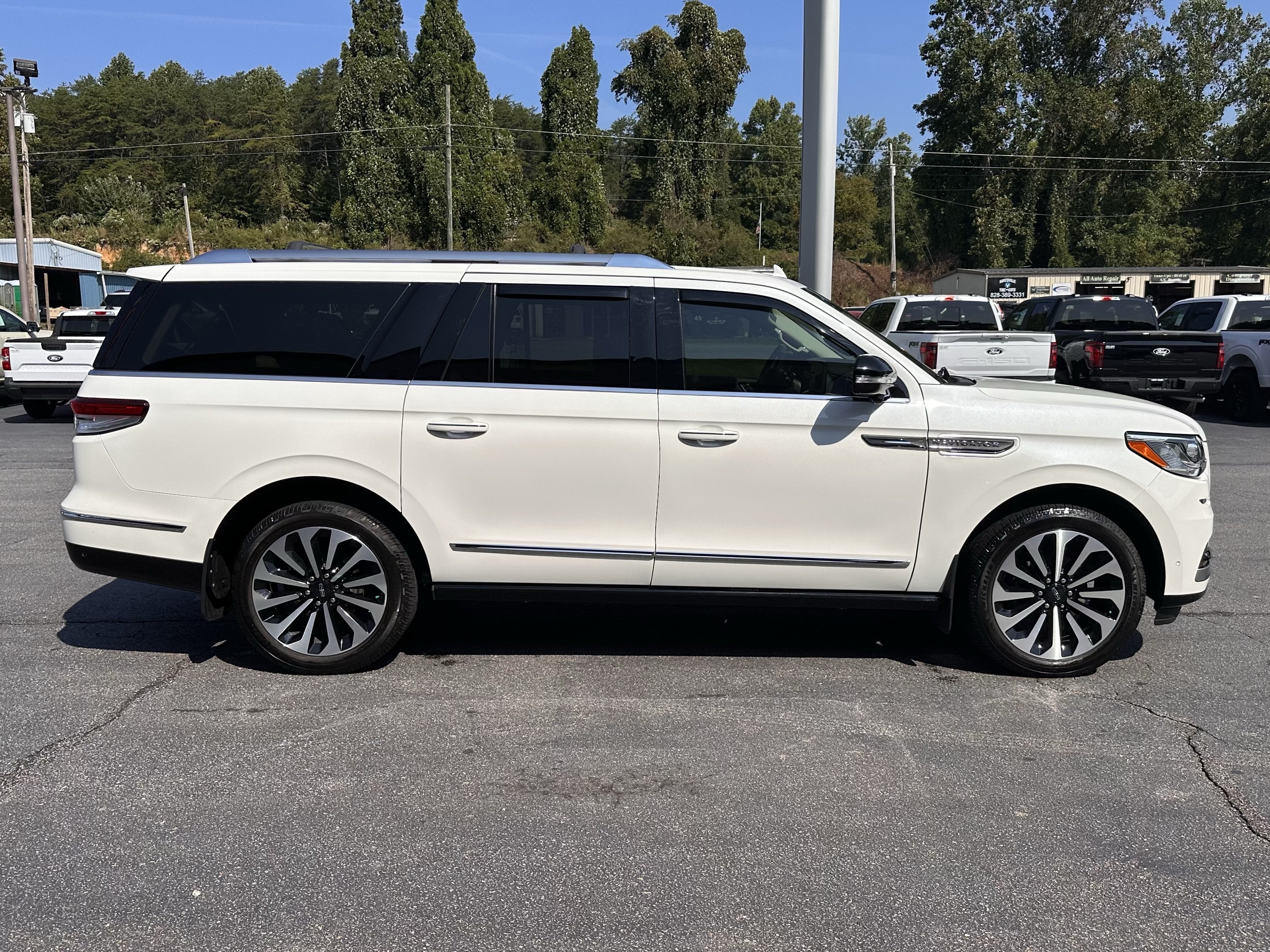2024 Lincoln Navigator L Reserve