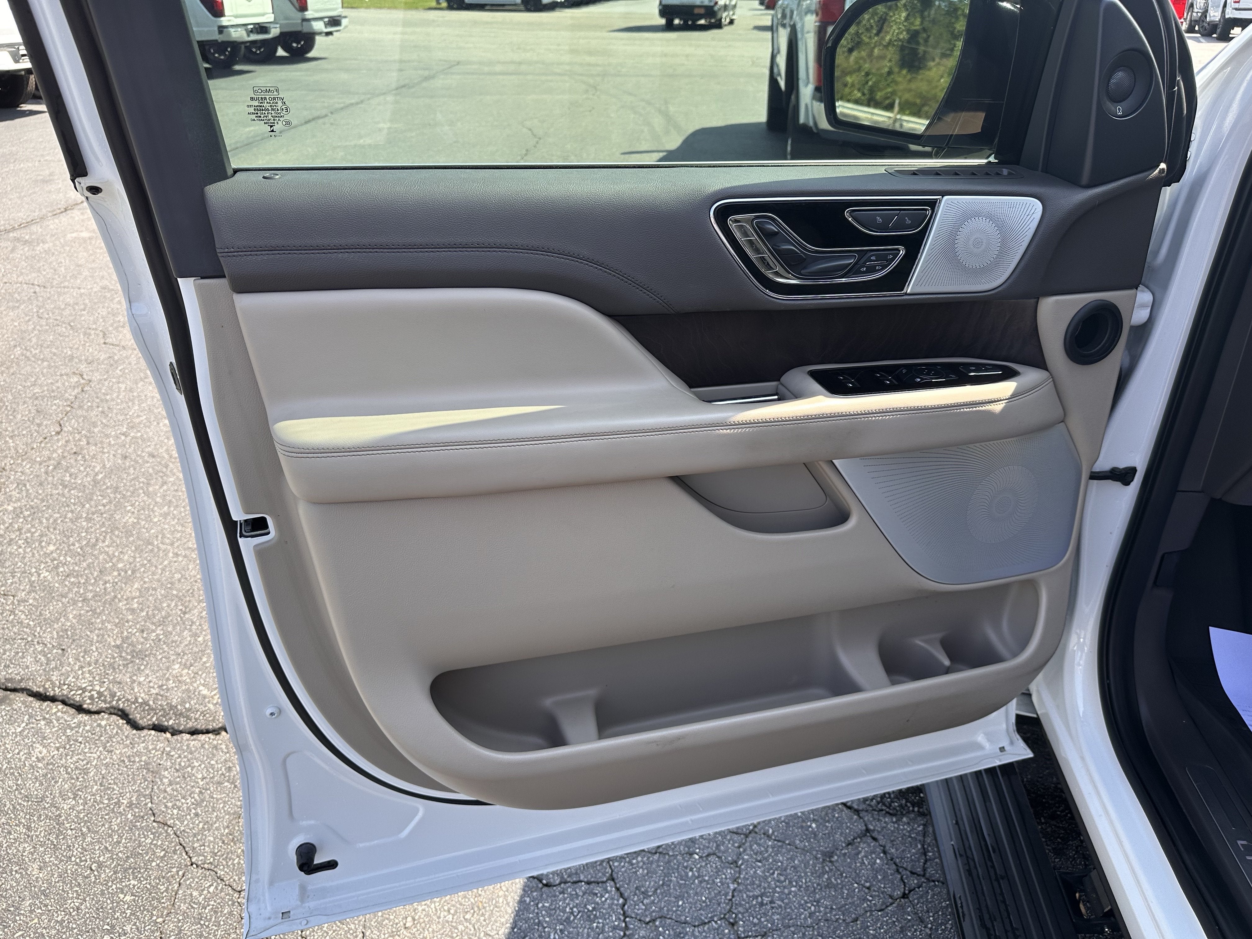 2024 Lincoln Navigator L Reserve