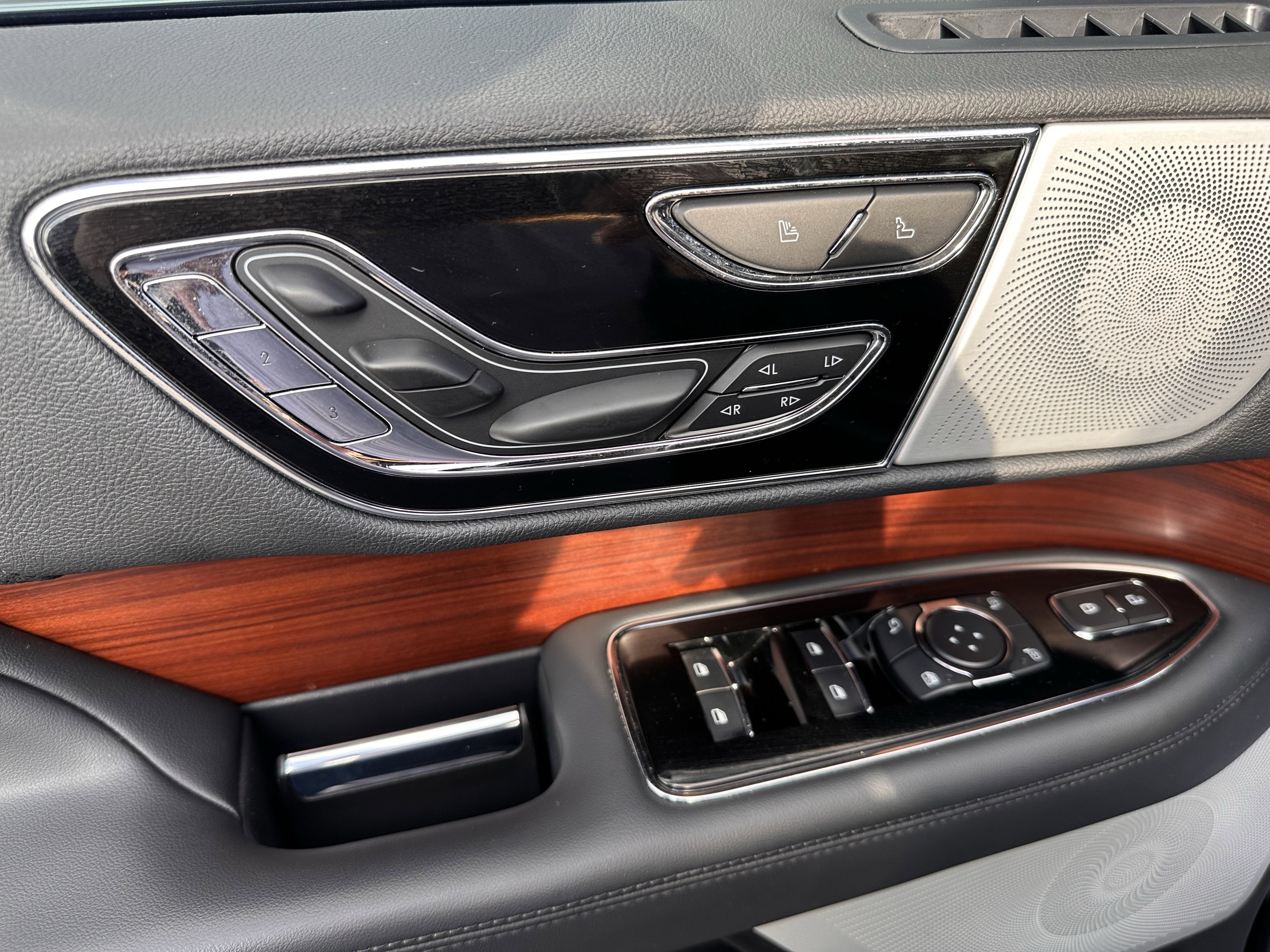 2023 Lincoln Navigator L Reserve