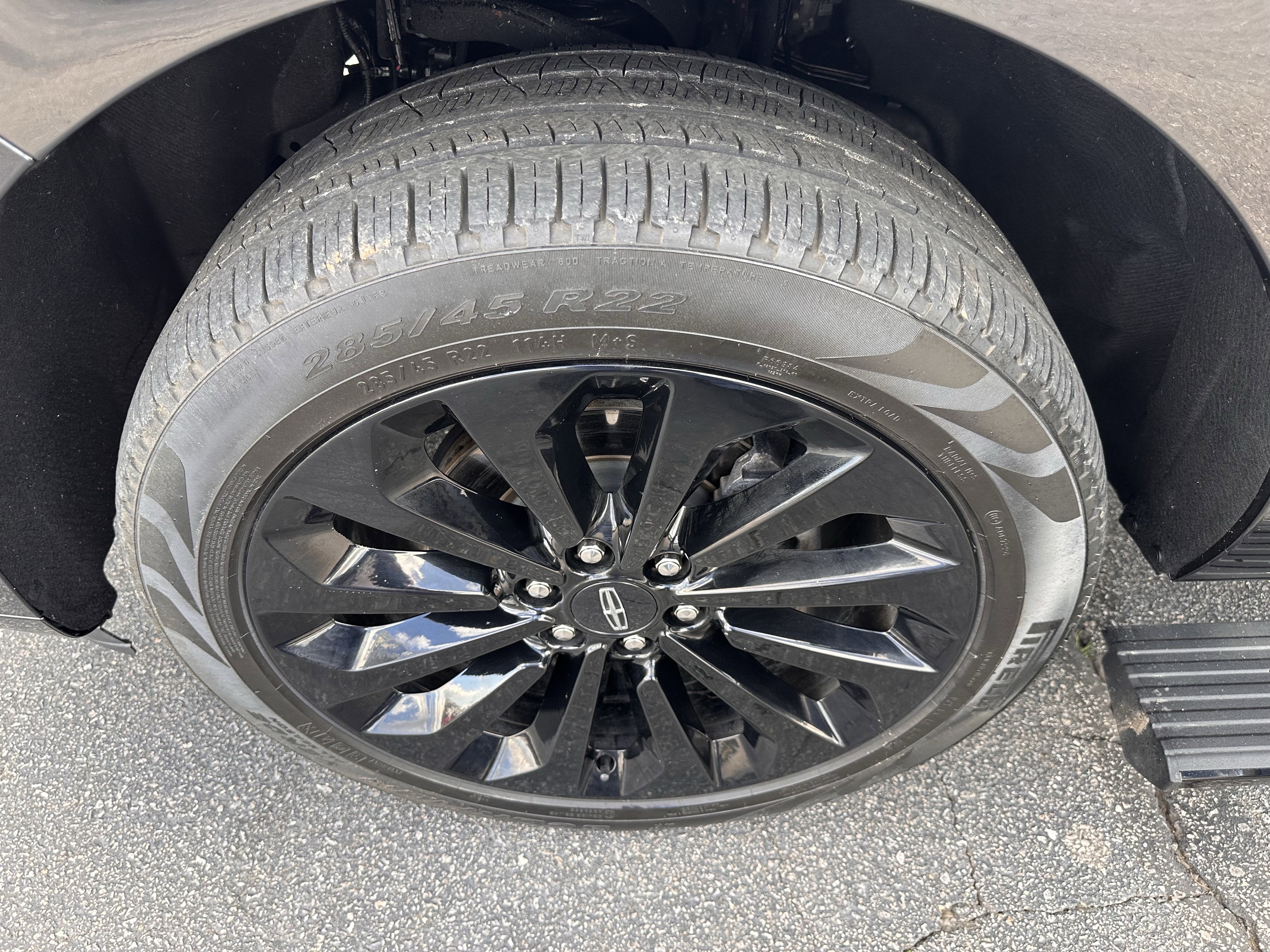 2023 Lincoln Navigator L Reserve