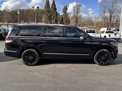 2023 Lincoln Navigator L Reserve